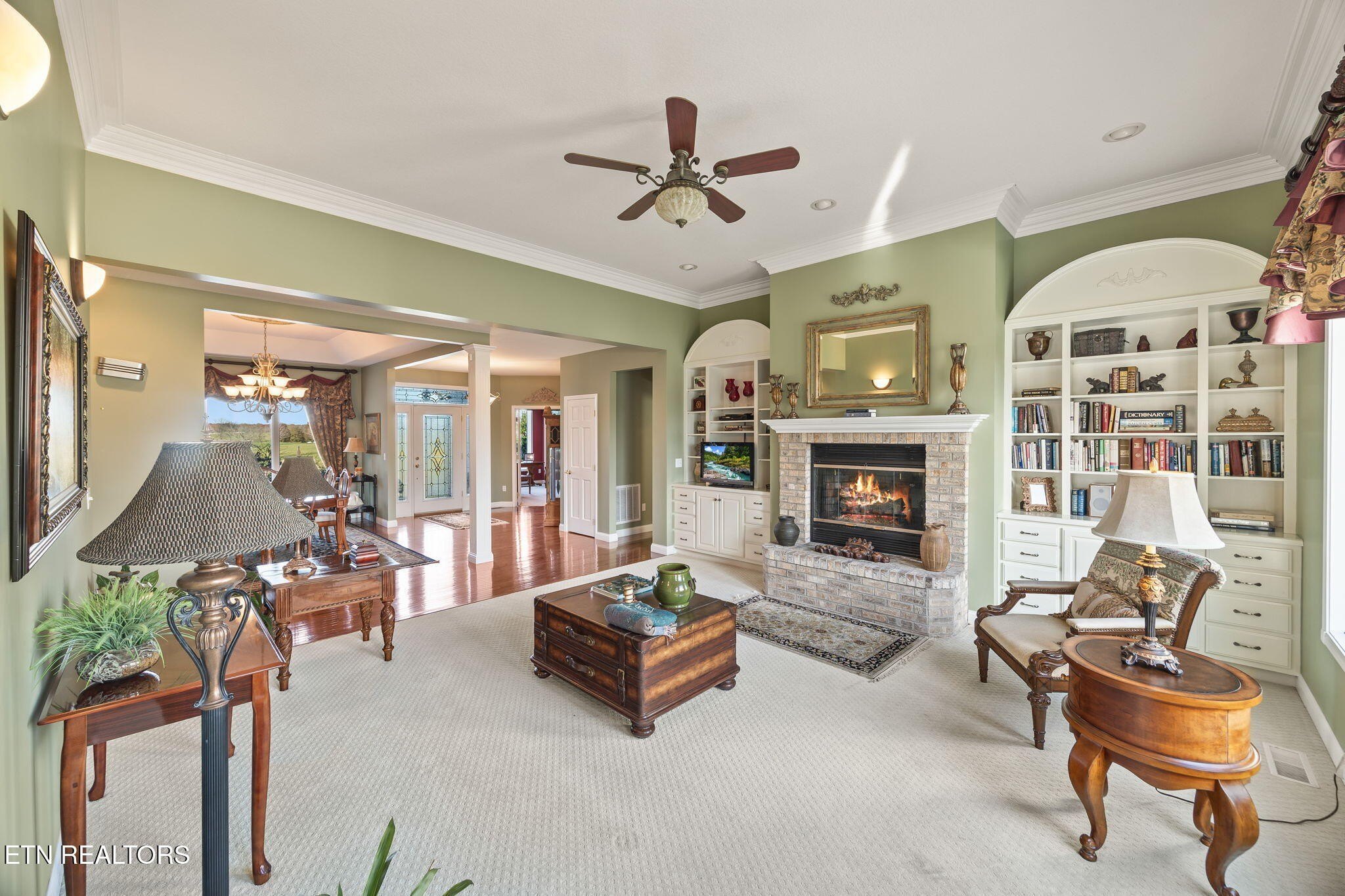 Deer Lodge, Tennessee, 37726, United States, 3 Bedrooms Bedrooms, ,4 BathroomsBathrooms,Residential,For Sale,1996492