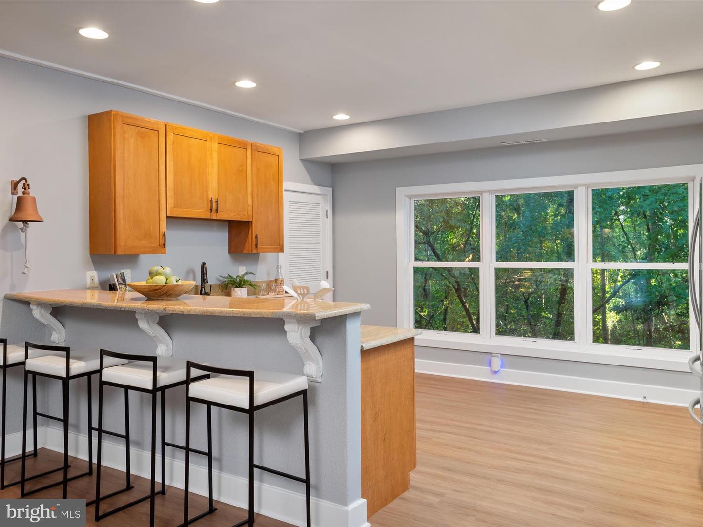 Pasadena, Maryland, 21122, United States, 6 Bedrooms Bedrooms, ,6 BathroomsBathrooms,Residential,For Sale,1994815