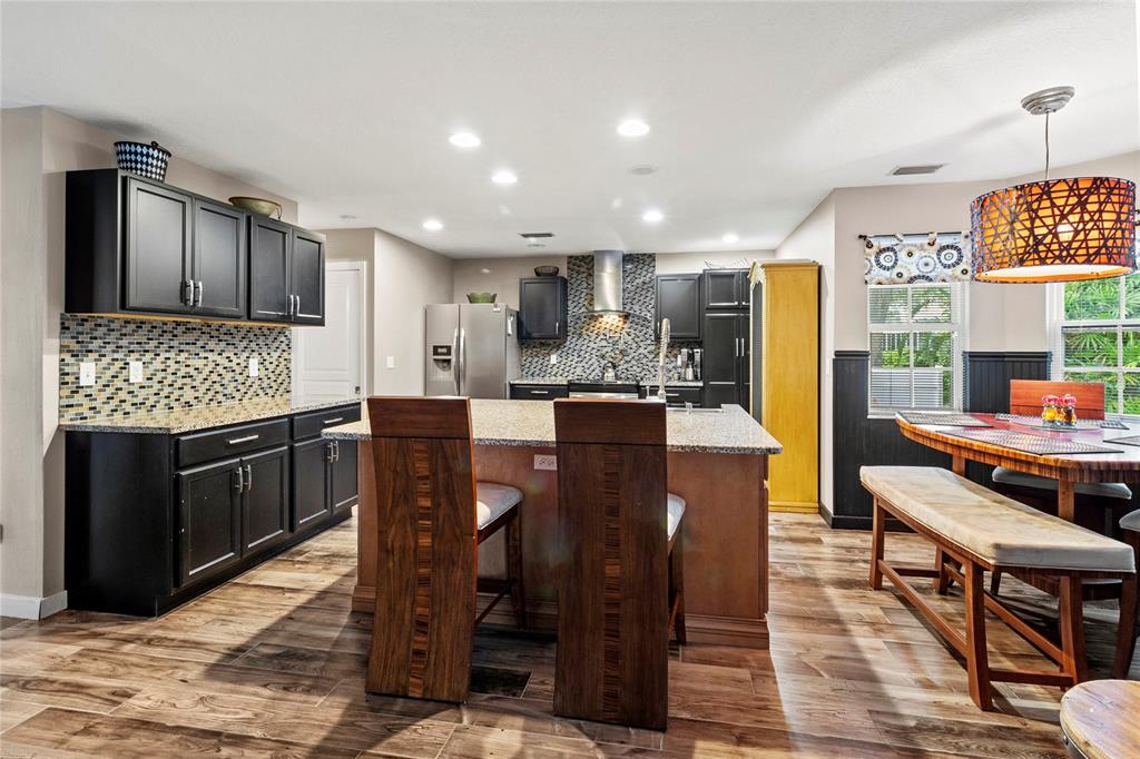 Bradenton, Florida, 34209, United States, 3 Bedrooms Bedrooms, ,3 BathroomsBathrooms,Residential,For Sale,1829594