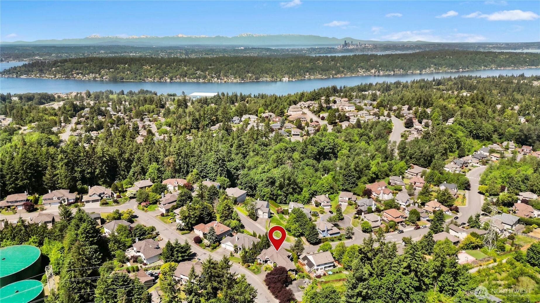 Newcastle, Washington, 98056, United States, 3 Bedrooms Bedrooms, ,3 BathroomsBathrooms,Residential,For Sale,1839033