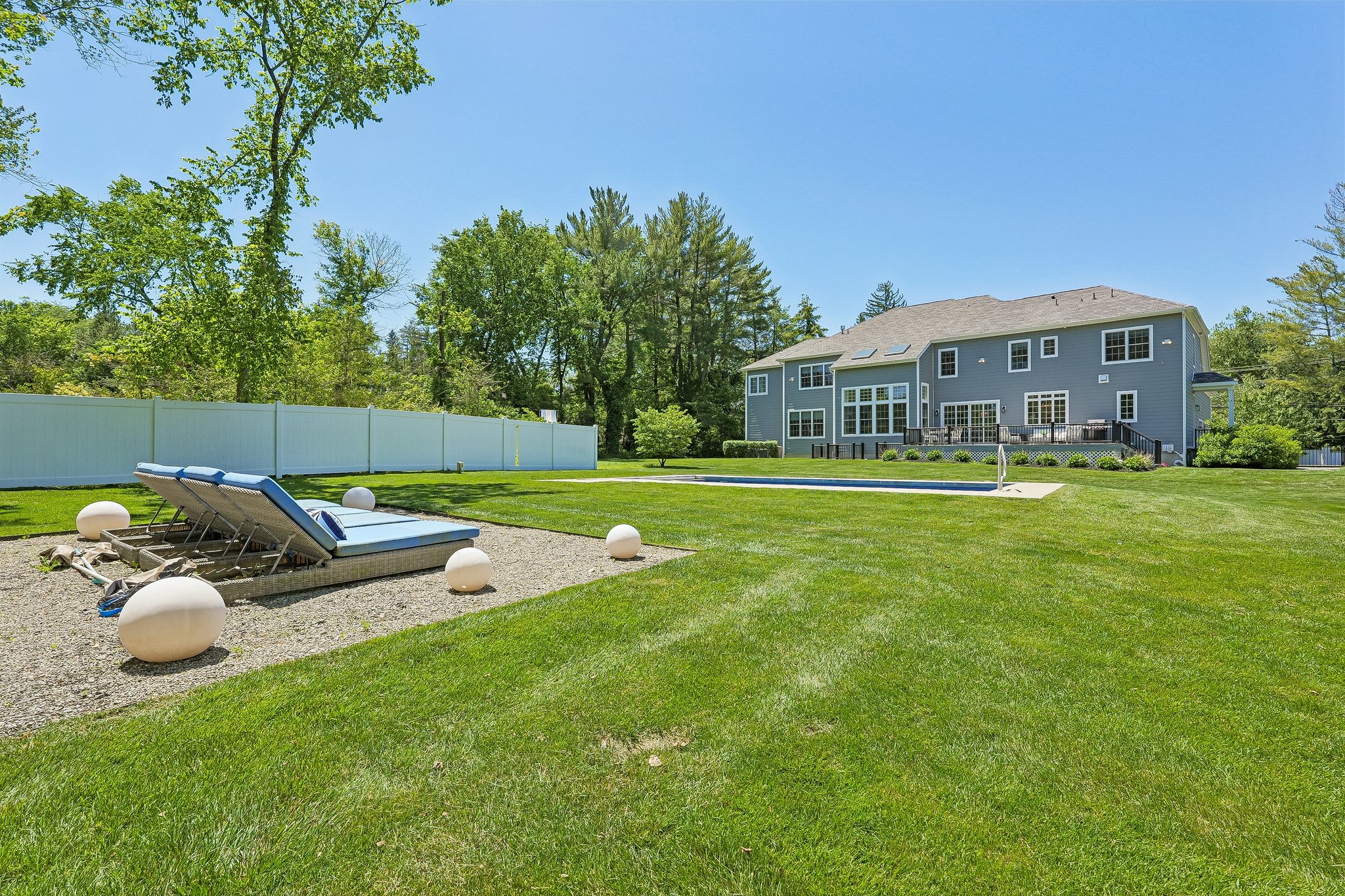  The Modern Princeton Estate: Custom Design, Privacy, and Presence - 物件實景