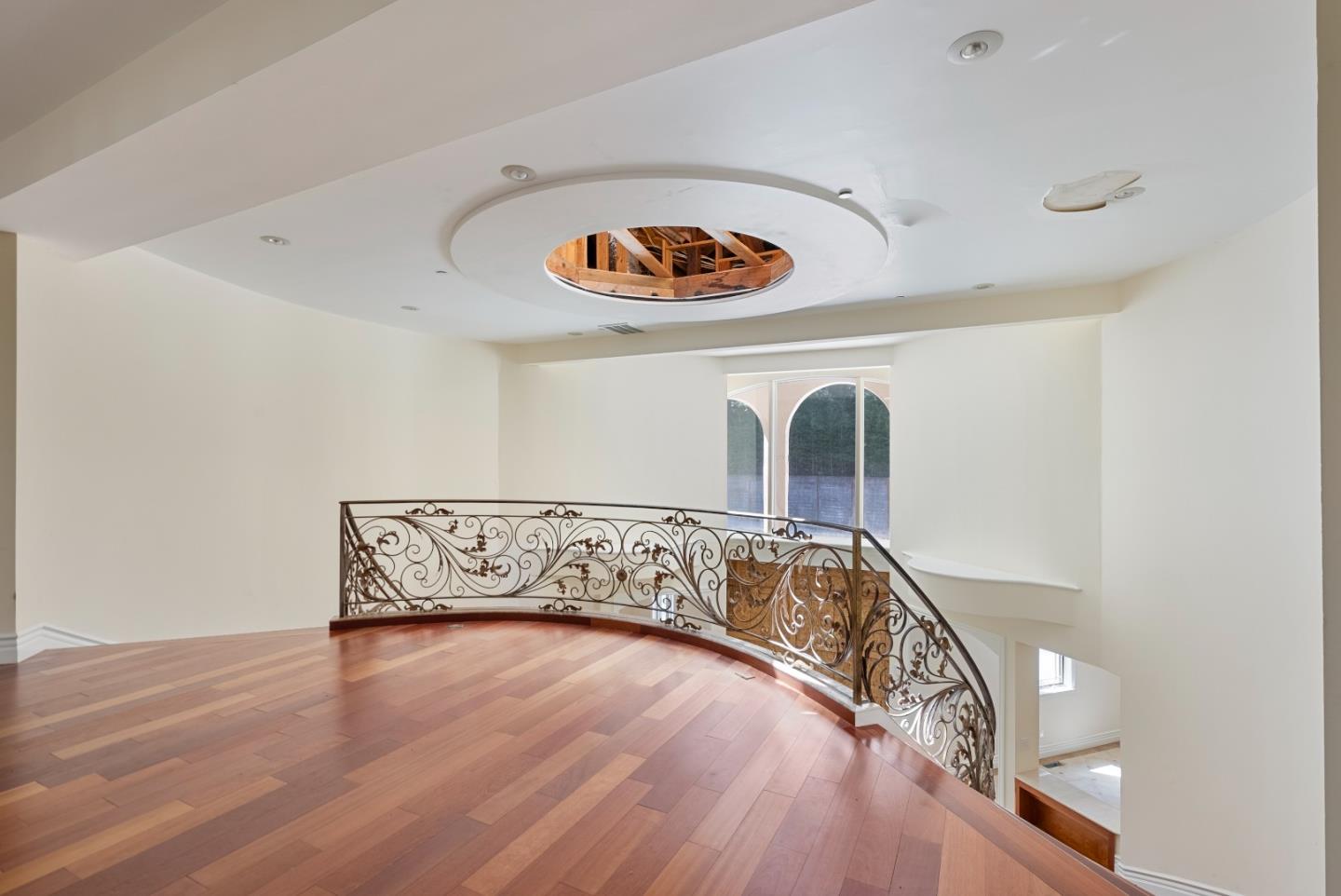 Woodside, California, 94062, United States, 4 Bedrooms Bedrooms, ,8 BathroomsBathrooms,Residential,For Sale,1987934