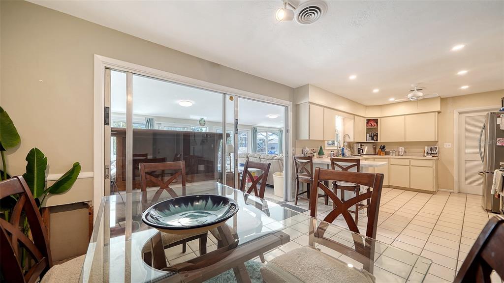 Sarasota, Florida, 34242, United States, 4 Bedrooms Bedrooms, ,3 BathroomsBathrooms,Residential,For Sale,1885427