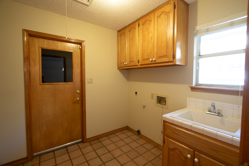 San Antonio, Texas, 78218, United States, 3 Bedrooms Bedrooms, ,3 BathroomsBathrooms,Residential,For Sale,2013825