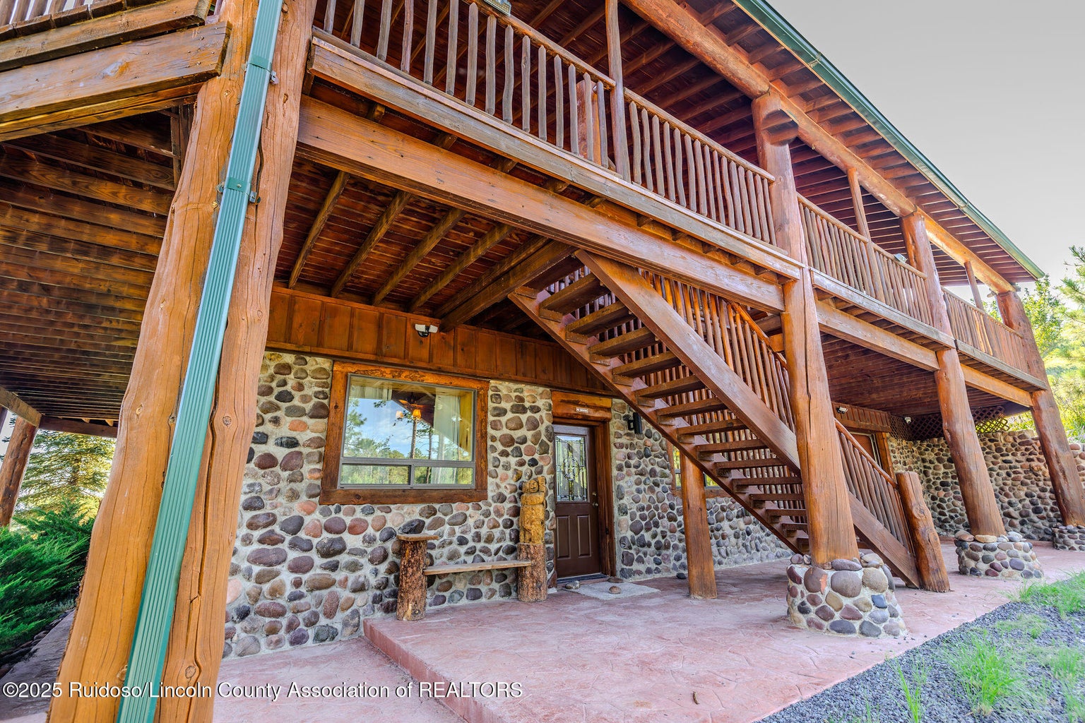 Alto, New Mexico, 88312, United States, 3 Bedrooms Bedrooms, ,3 BathroomsBathrooms,Residential,For Sale,1941971