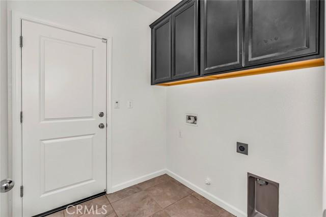 Los Banos, California, 93635, United States, 4 Bedrooms Bedrooms, ,3 BathroomsBathrooms,Residential,For Sale,1982333