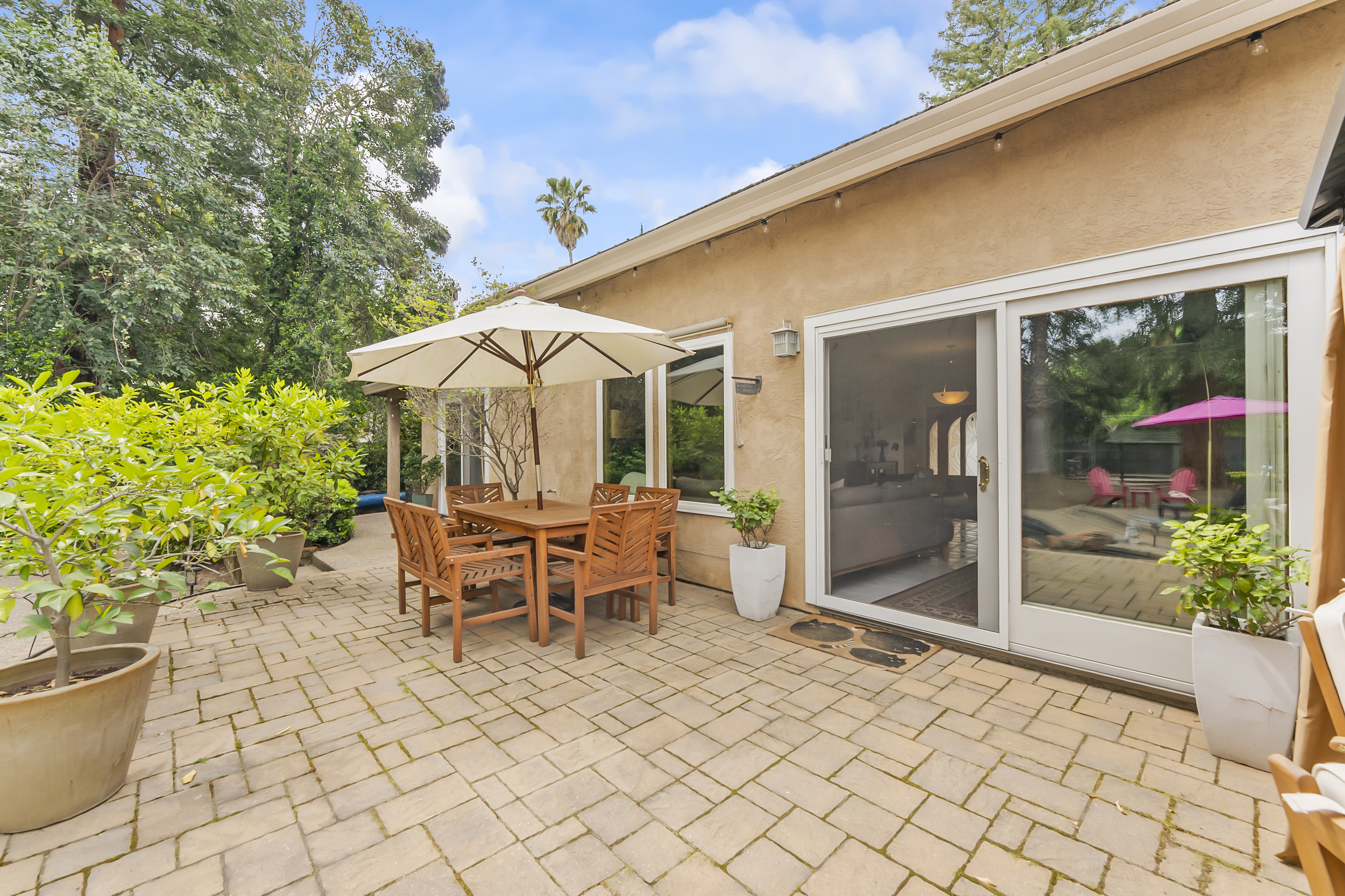  2230 Hillcrest Way, Carmichael, CA 95608 - 物件實景