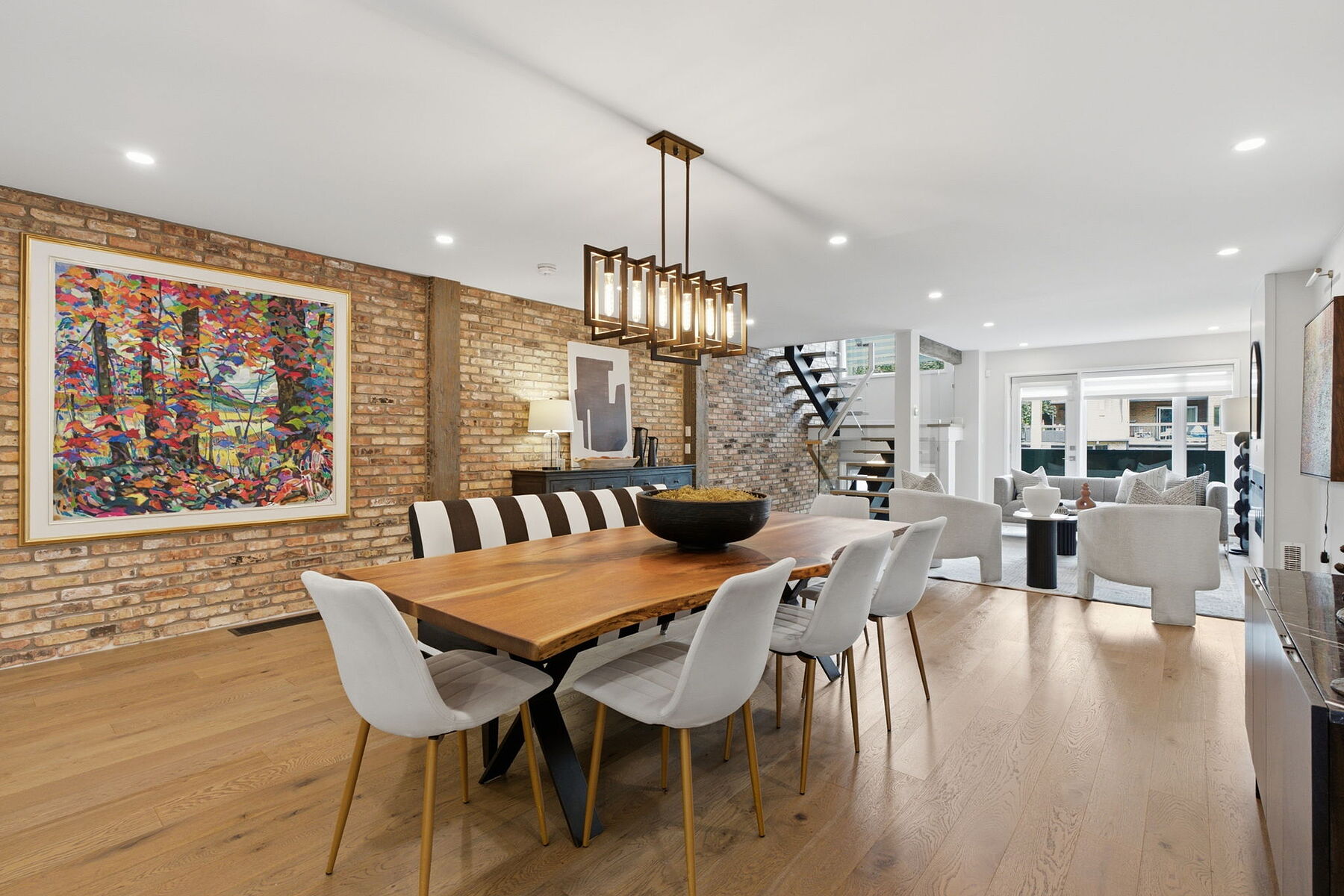  Modern Danforth Village Living - 物件實景