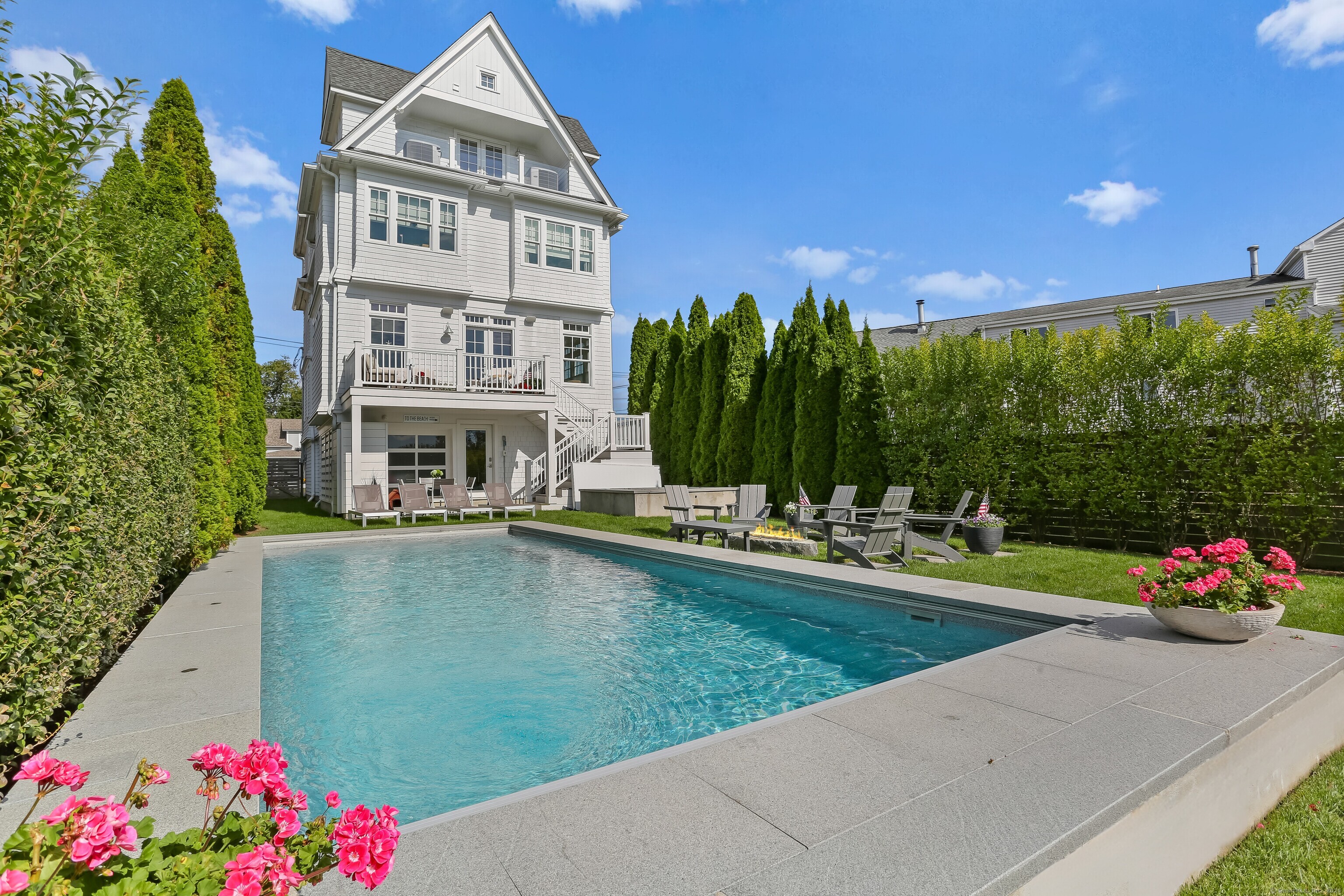 Fairfield, Connecticut, 06824, United States, 4 Bedrooms Bedrooms, ,5 BathroomsBathrooms,Residential,For Sale,1941072