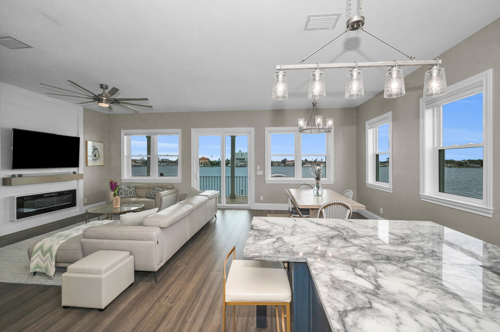 St Pete Beach, Florida, 33706, United States, 5 Bedrooms Bedrooms, ,4 BathroomsBathrooms,Residential,For Sale,1978824