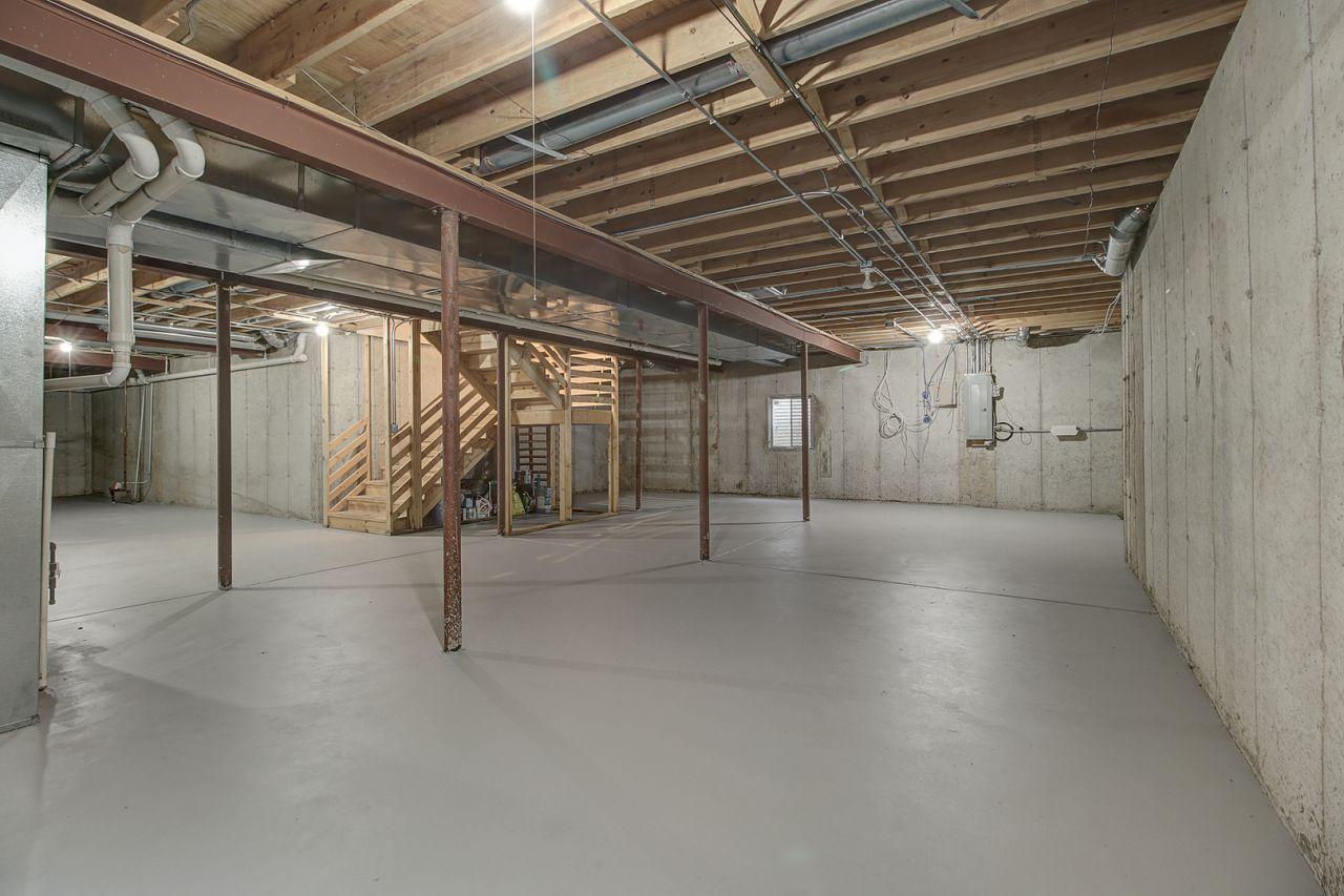 Plainfield, Illinois, 60585, United States, 4 Bedrooms Bedrooms, ,3 BathroomsBathrooms,Residential,For Sale,1729371