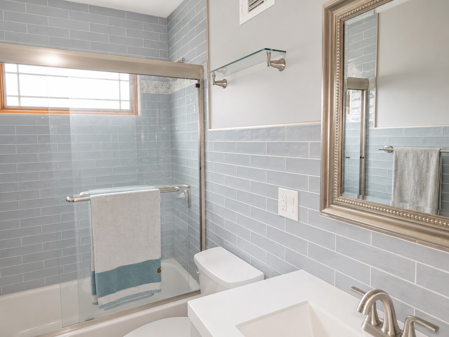 Middle Island, New York, 11953, United States, 4 Bedrooms Bedrooms, ,4 BathroomsBathrooms,Residential,For Sale,2049194