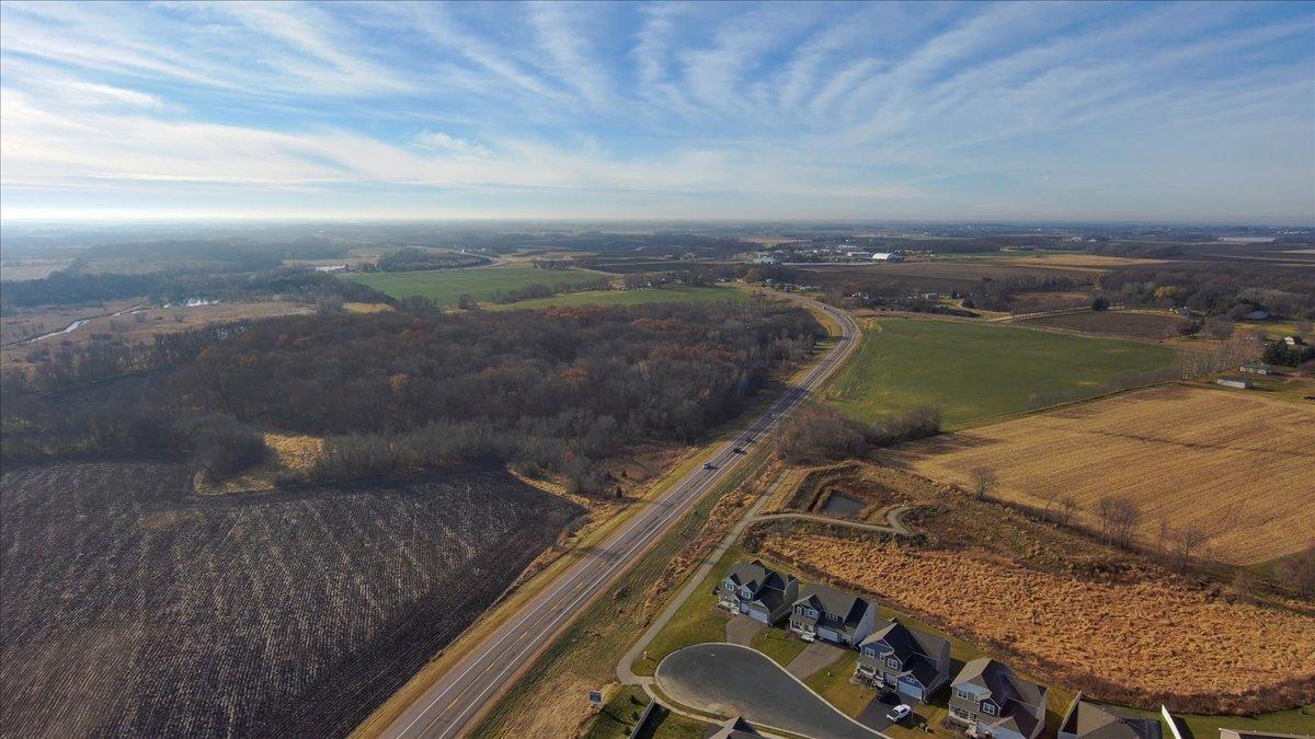 Prior Lake, Minnesota, 55352, United States, 5 Bedrooms Bedrooms, ,2 BathroomsBathrooms,Residential,For Sale,2000604