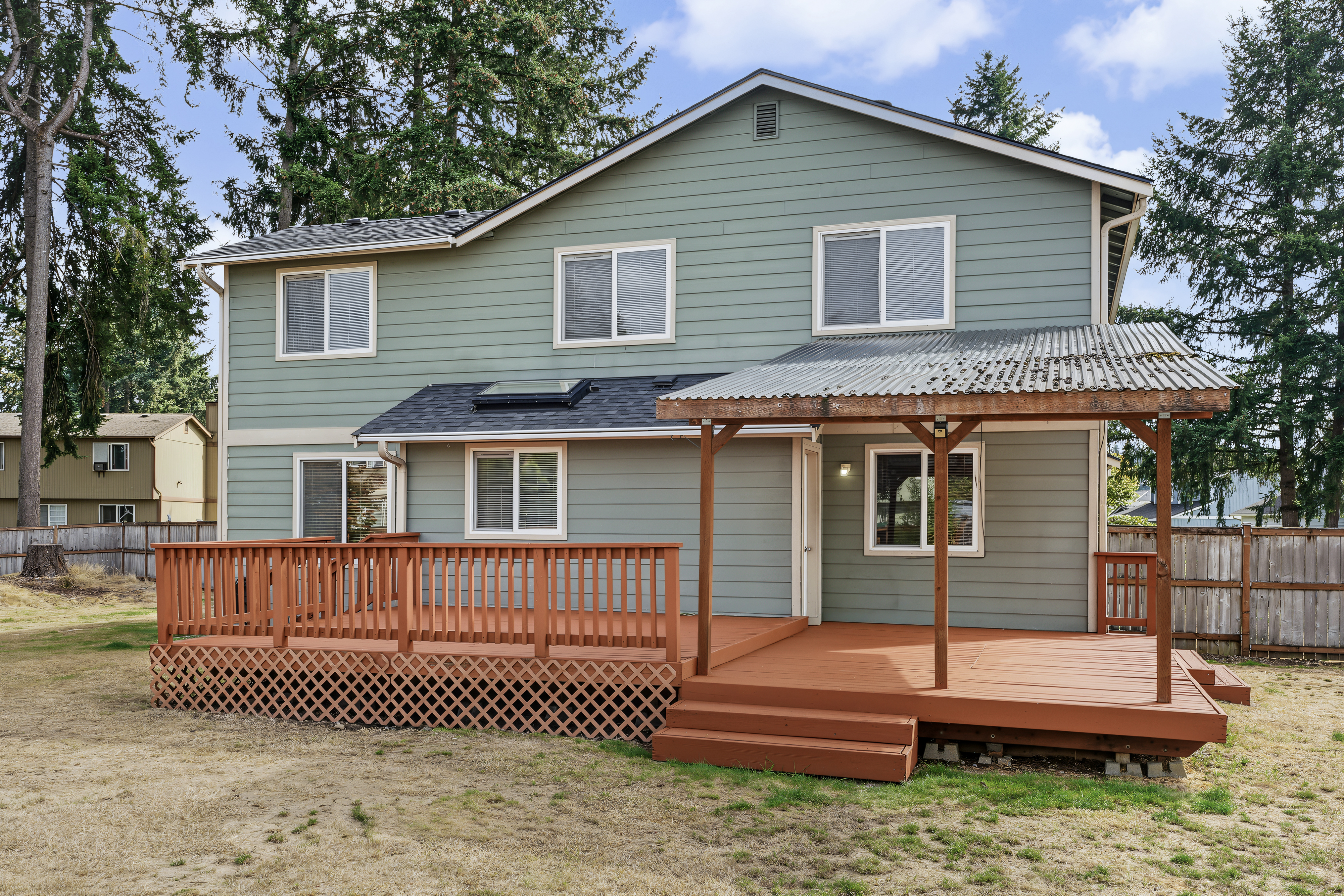  19818 10th Av Ct E, Spanaway, WA 98387 - 物件實景