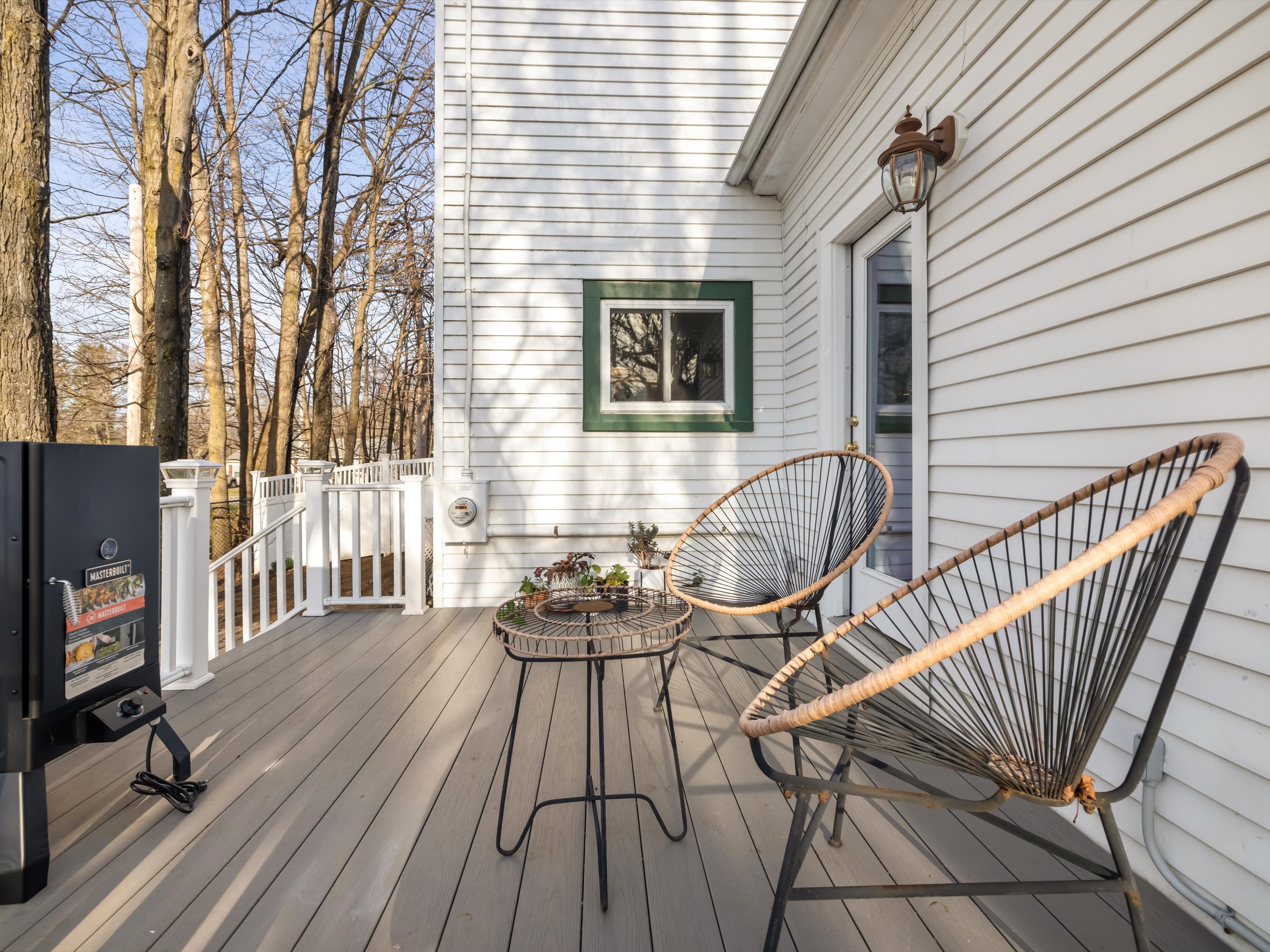  Antique Farmhouse with beautiful wrap-around porch - 物件實景