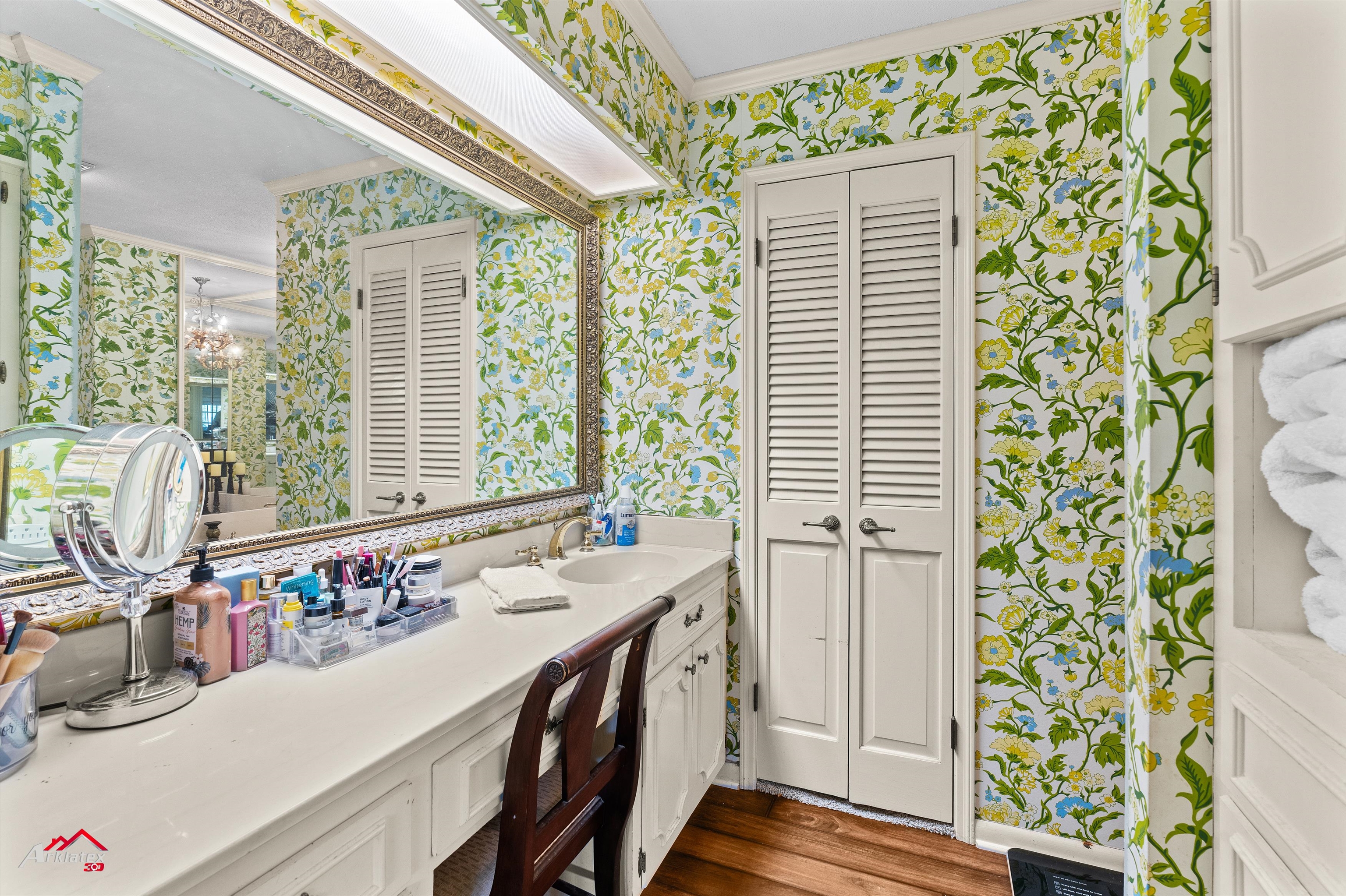 Henderson, Texas, 75654, United States, 3 Bedrooms Bedrooms, ,4 BathroomsBathrooms,Residential,For Sale,1975189