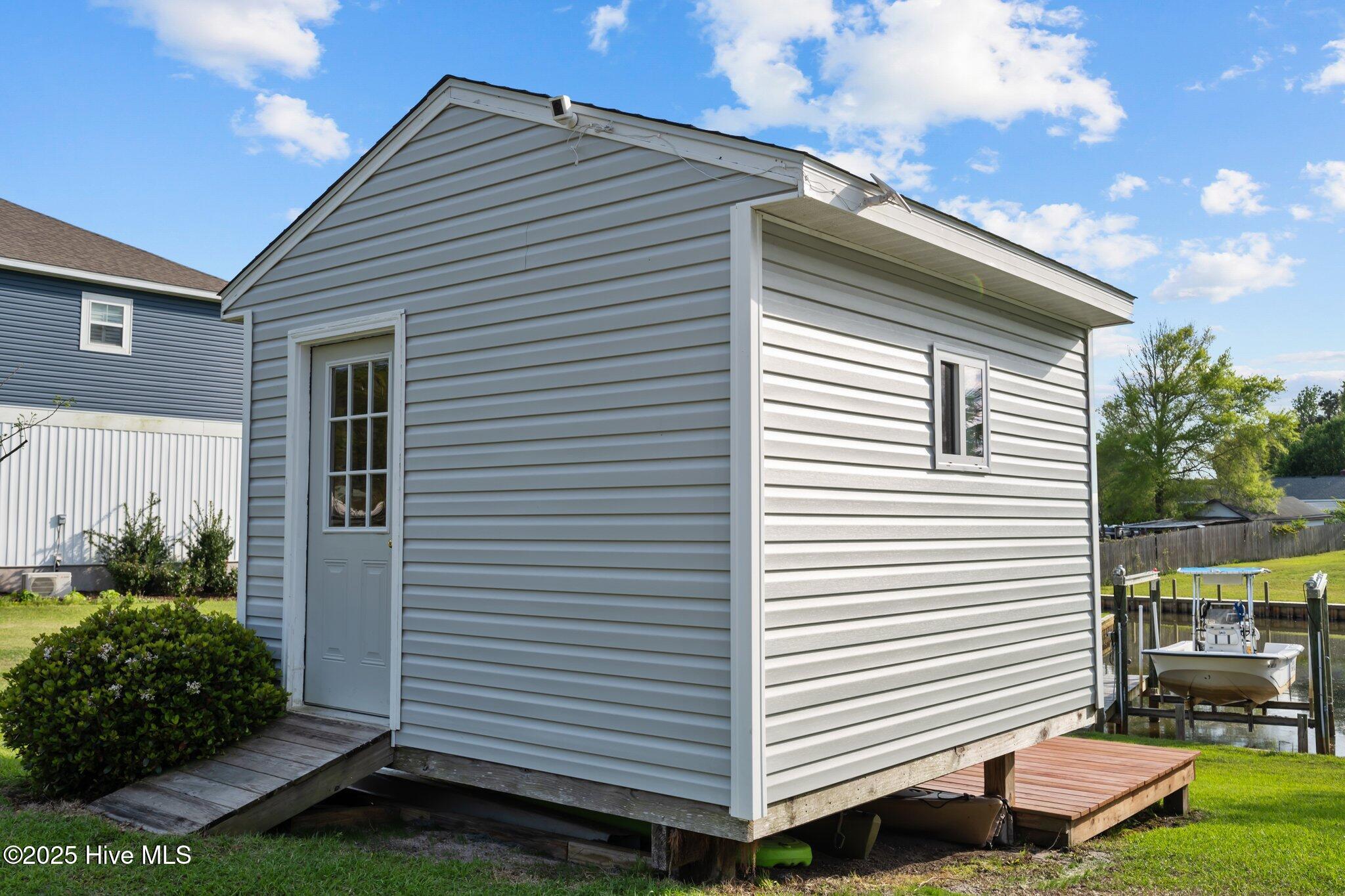 Sneads Ferry, North Carolina, 28460, United States, 3 Bedrooms Bedrooms, ,2 BathroomsBathrooms,Residential,For Sale,1837639