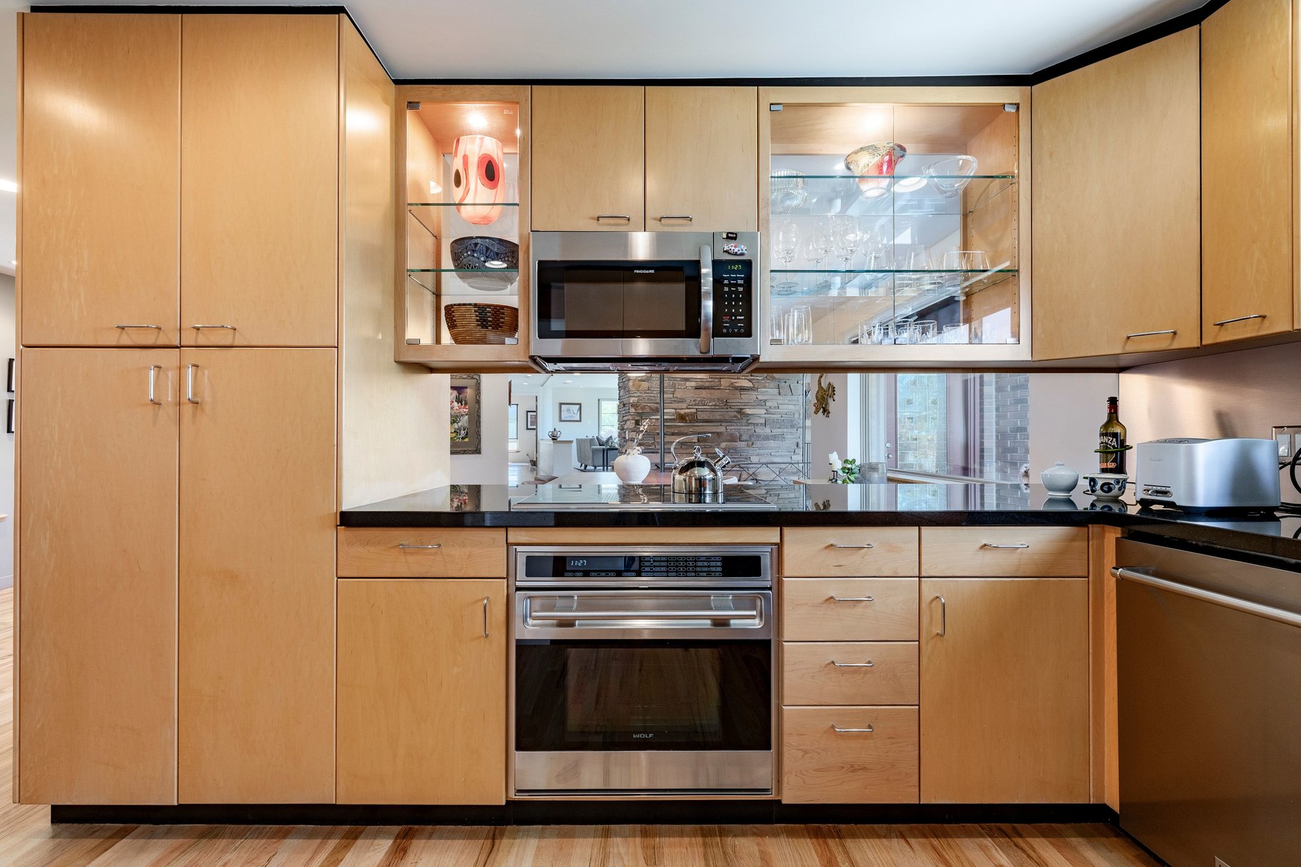  An Elegance Mid-Century Modern Home High in the Avenues - 物件實景