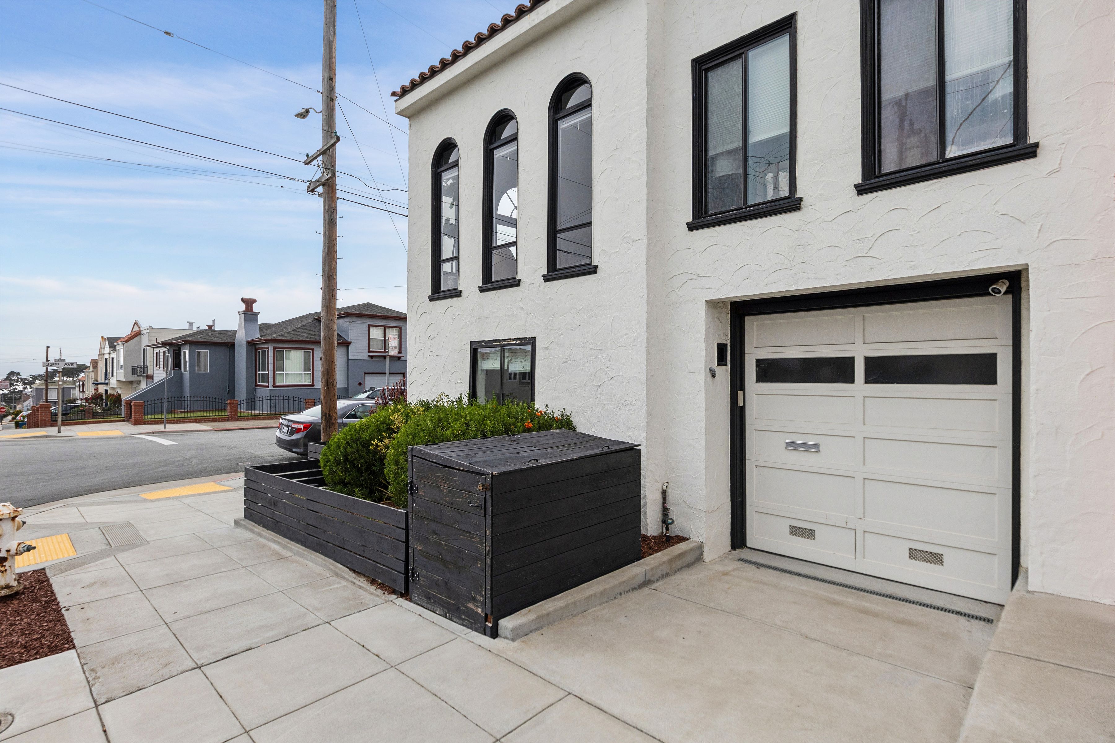  Remodeled Parkside Corner Home - 物件實景