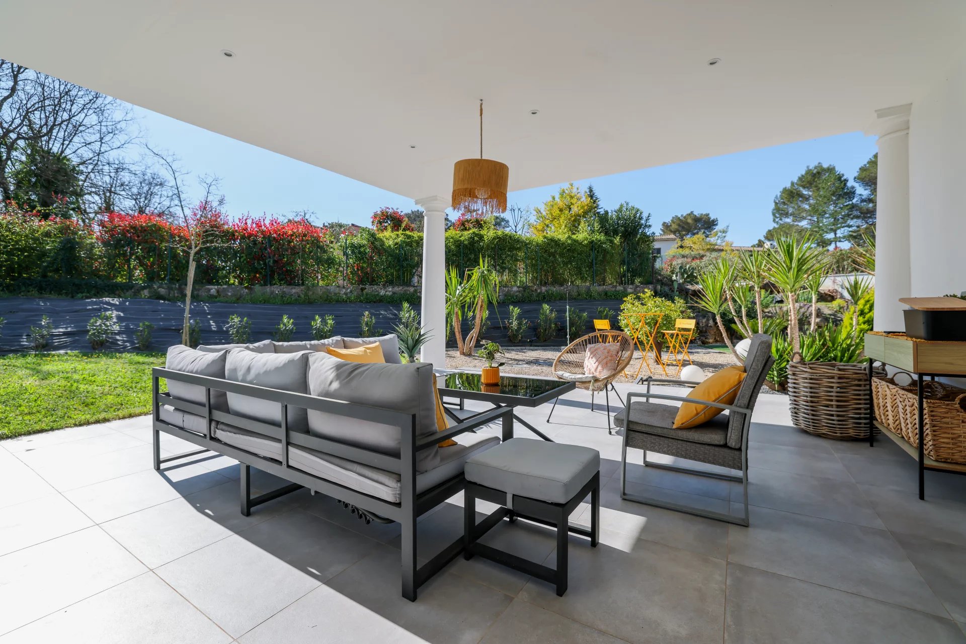 Peymeinade, Provence-Alpes-Côte d’Azur, 06530, FR, 5 Bedrooms Bedrooms, ,4 BathroomsBathrooms,Residential,For Sale,1758685