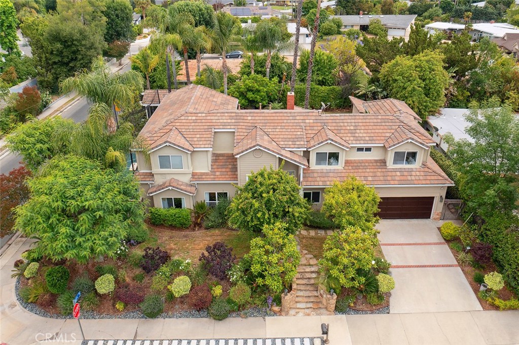 Tarzana, California, 91356, United States, 6 Bedrooms Bedrooms, ,5 BathroomsBathrooms,Residential,For Sale,1848701