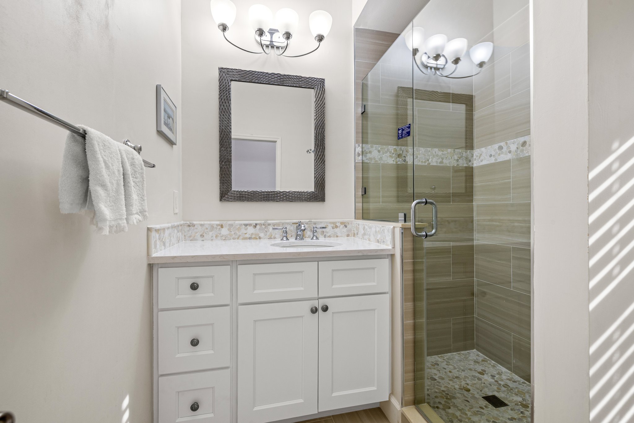 Lutz, Florida, 33558, United States, 5 Bedrooms Bedrooms, ,5 BathroomsBathrooms,Residential,For Sale,1982056