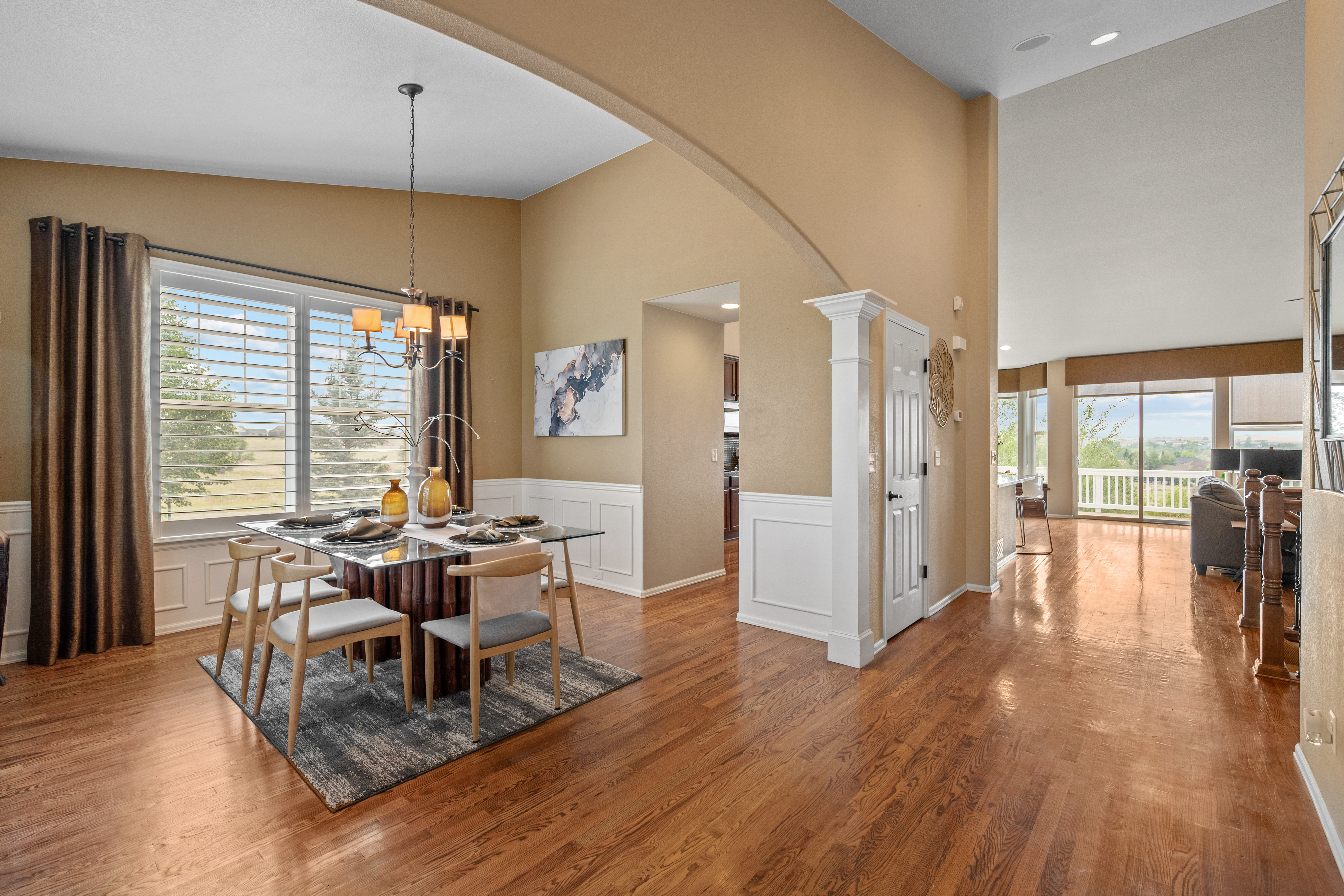 Experience elevated Colorado living in this exceptional ranch-style home. - 物件實景