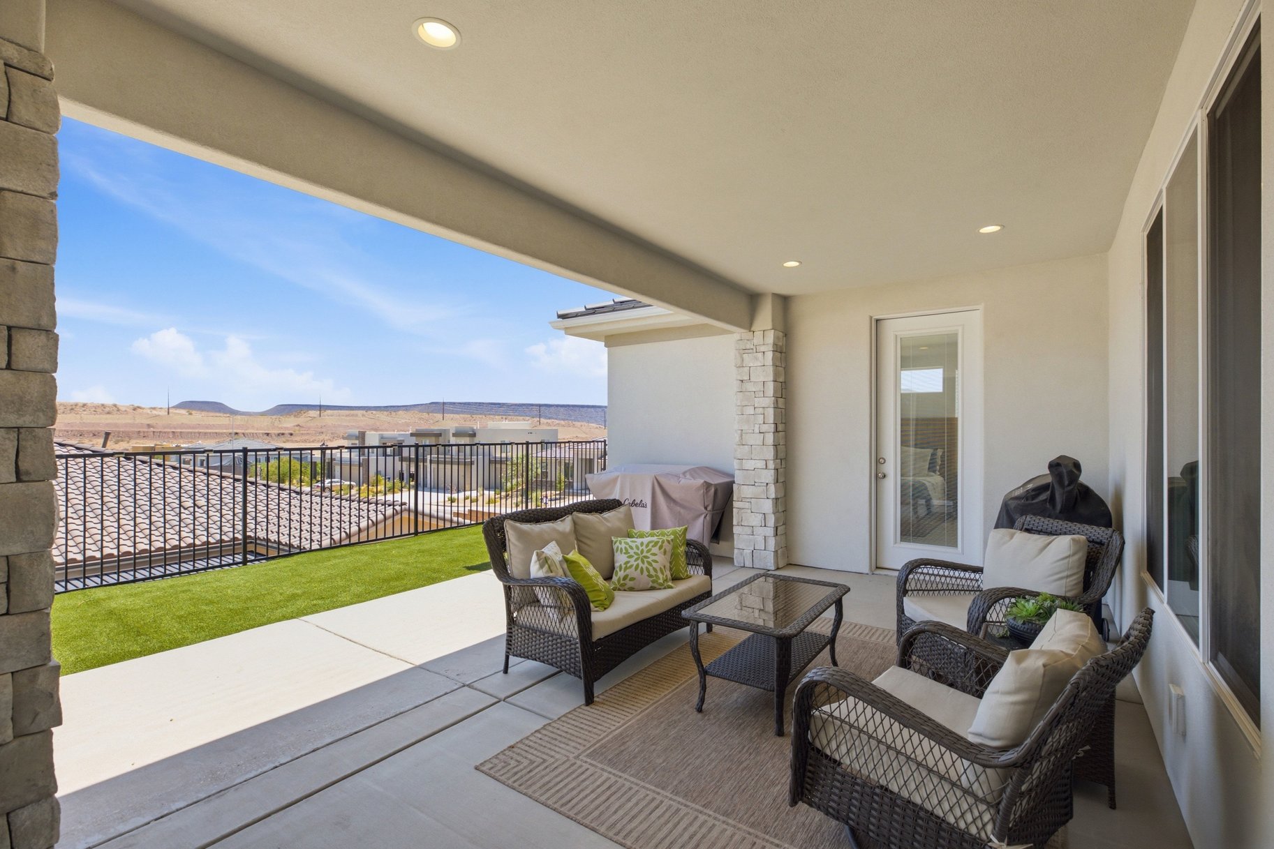  Resort Style Home with Designer Upgrades & Breathtaking St. George Views - 物件實景