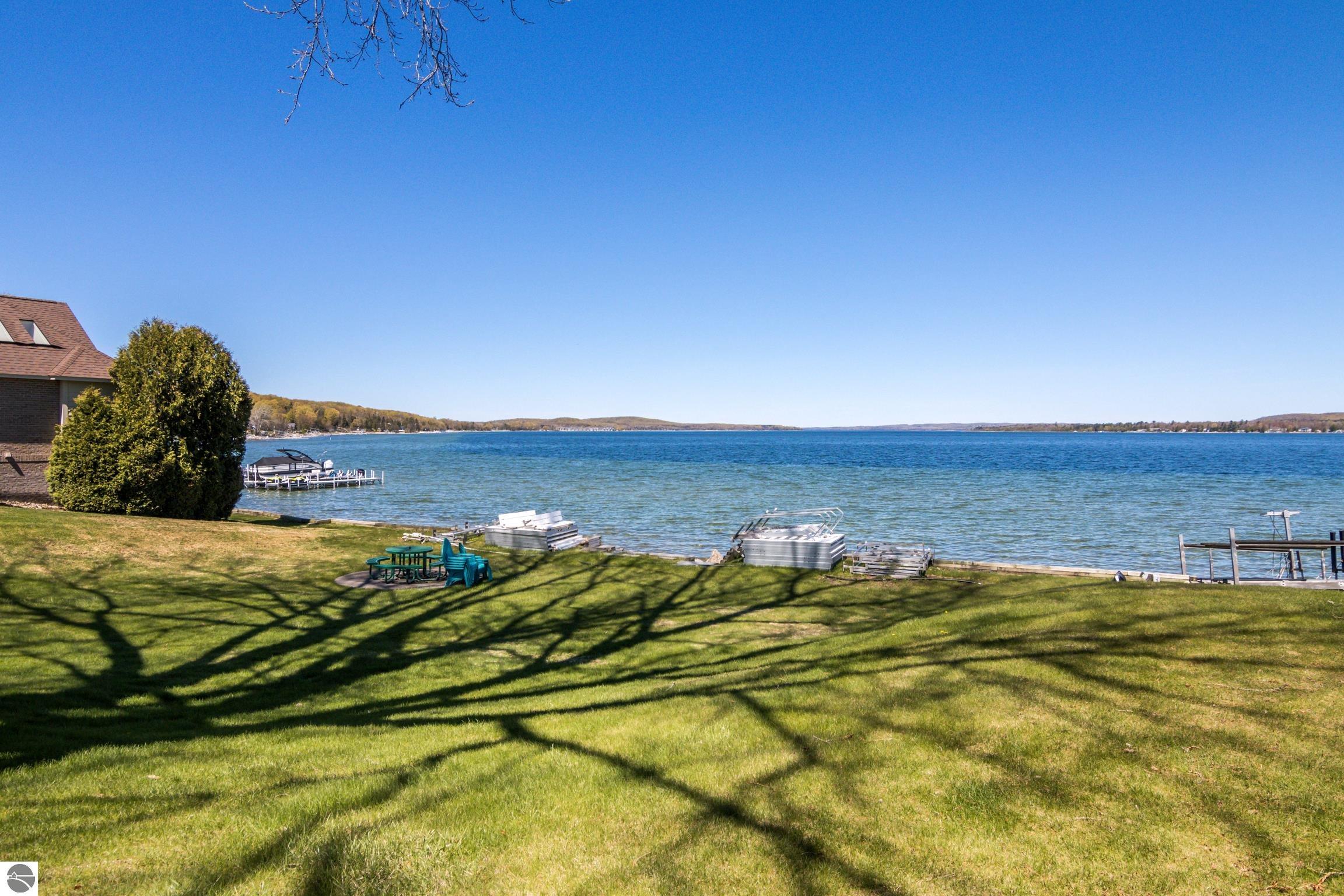 Boyne City, Michigan, 49712, United States, 3 Bedrooms Bedrooms, ,3 BathroomsBathrooms,Residential,For Sale,2034375