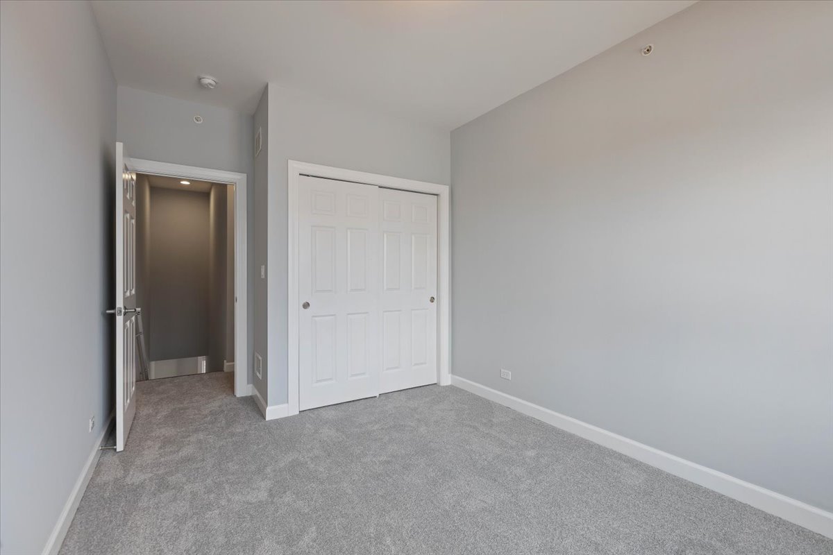 Evanston, Illinois, 60201, United States, 4 Bedrooms Bedrooms, ,3 BathroomsBathrooms,Residential,For Sale,1981115