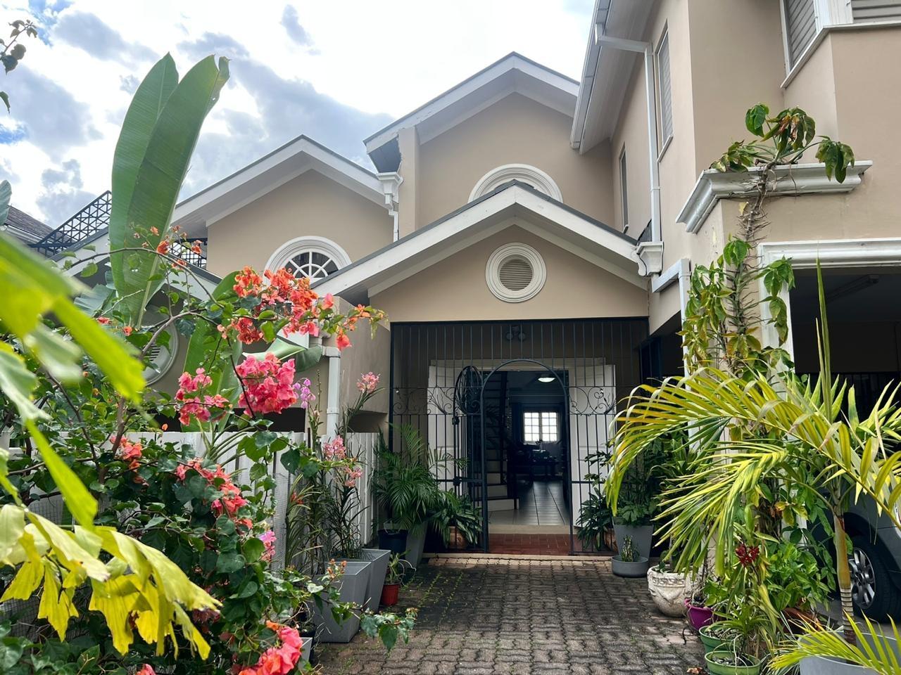 Kingston & St. Andrew, JM, 4 Bedrooms Bedrooms, ,4 BathroomsBathrooms,Residential,For Sale,1838050