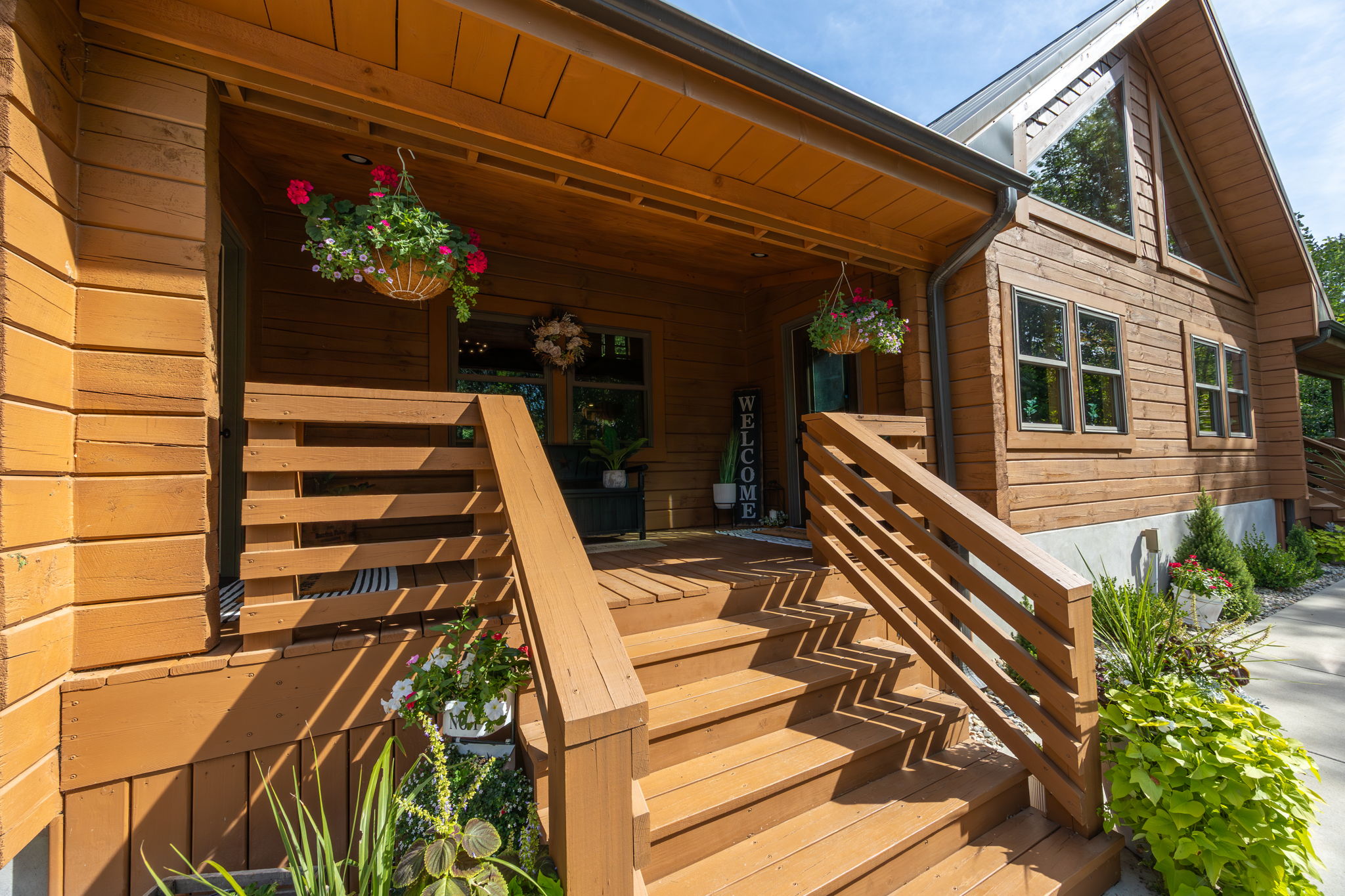 Lakeview, Michigan, 48850, United States, 4 Bedrooms Bedrooms, ,4 BathroomsBathrooms,Residential,For Sale,1943145