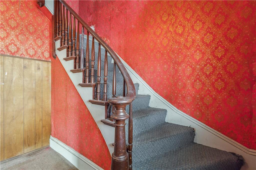 Providence, Rhode Island, 02905, United States, 6 Bedrooms Bedrooms, ,3 BathroomsBathrooms,Residential,For Sale,1928743