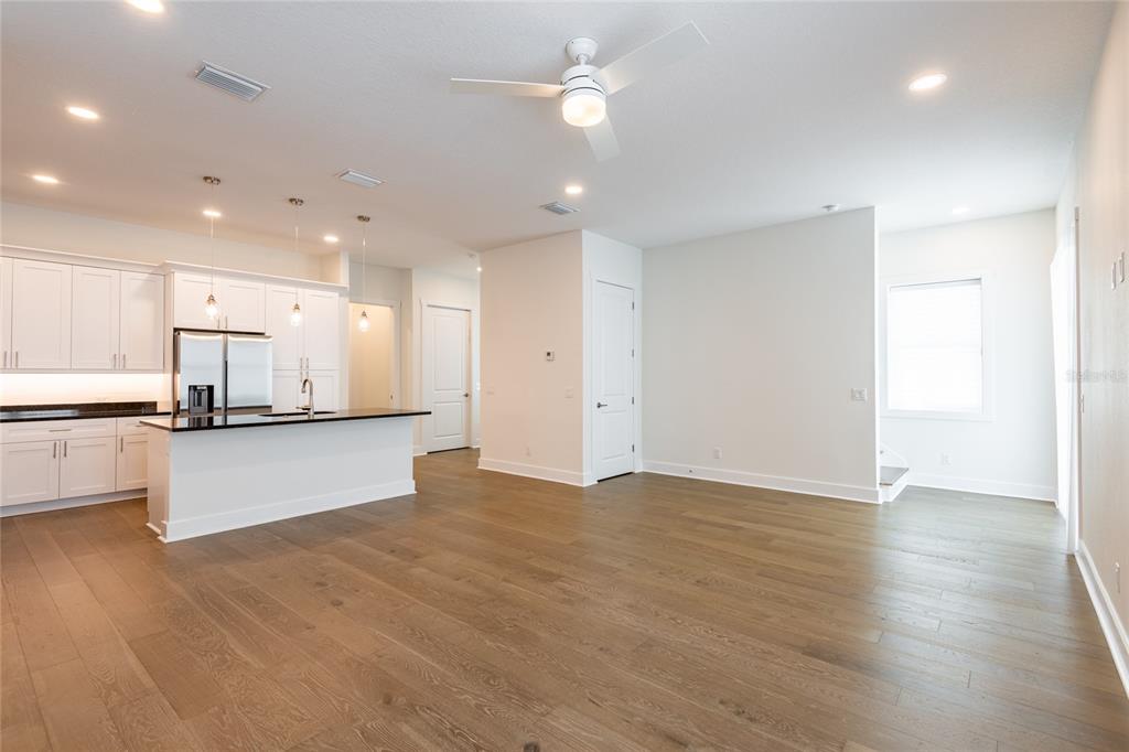 Dunedin, Florida, 34698, United States, 3 Bedrooms Bedrooms, ,3 BathroomsBathrooms,Residential,For Sale,1975288