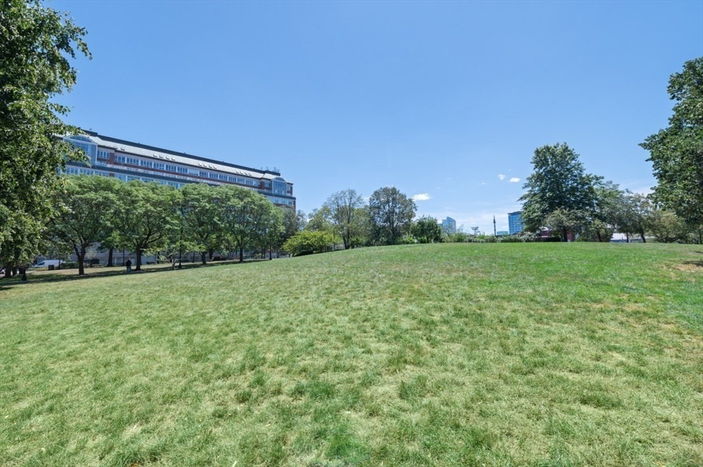 Boston, Massachusetts, 02129, United States, 1 Bedroom Bedrooms, ,2 BathroomsBathrooms,Residential,For Sale,1911386
