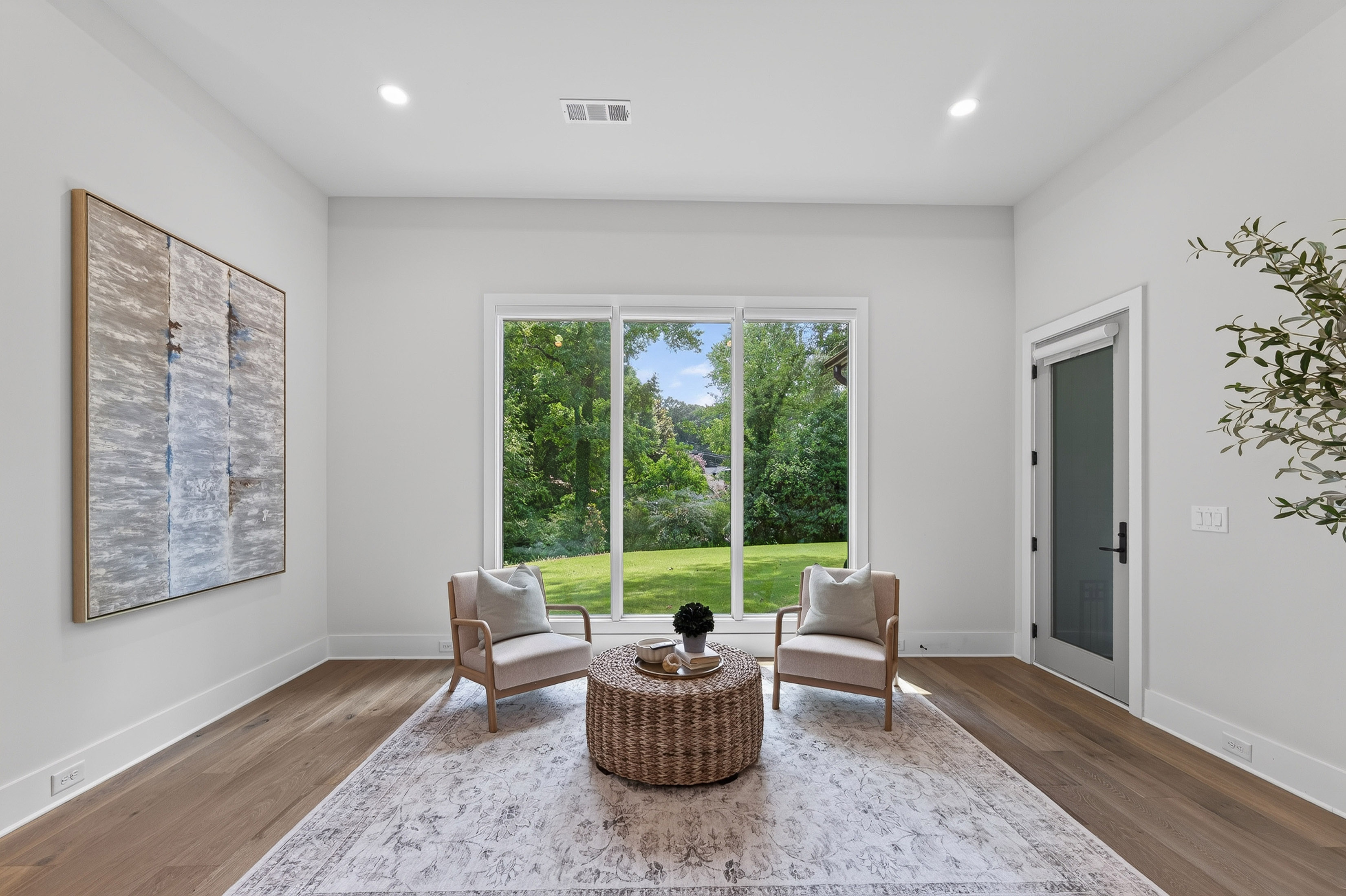  Situated on a Private Cul-de-sac in Downtown Alpharetta - 物件實景