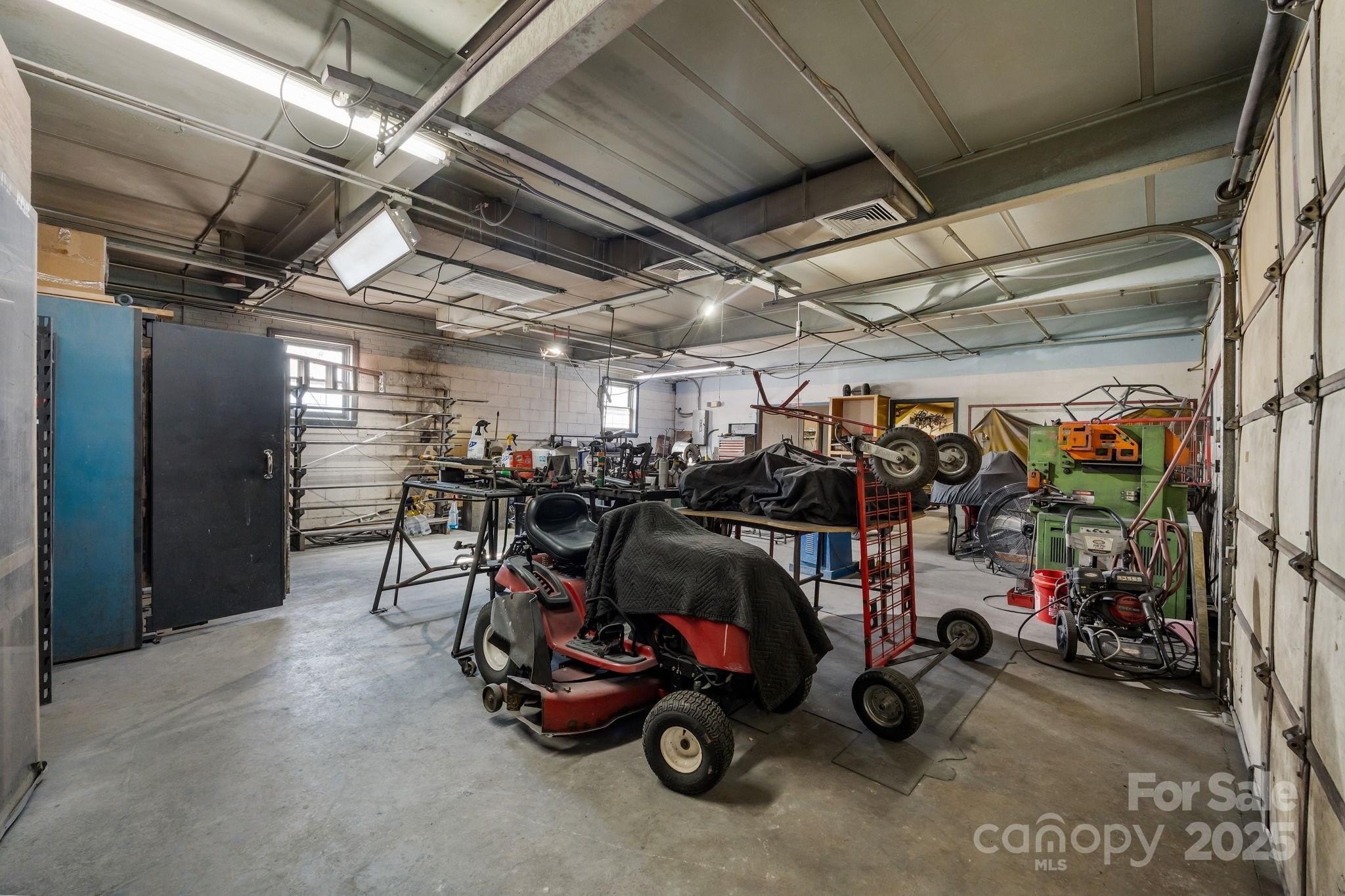 Statesville, North Carolina, 28677, United States, ,Residential,For Sale,2005927