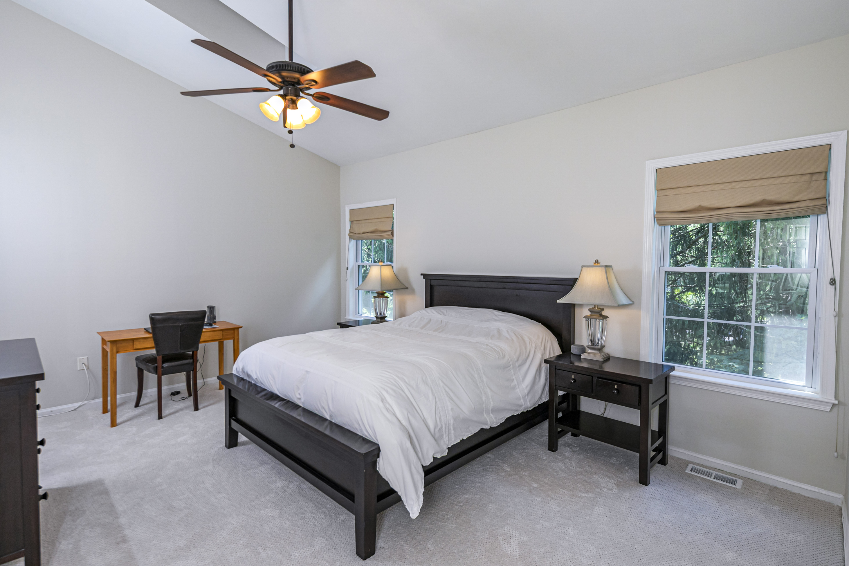  Beautifully Updated, Wonderfully Located near Princeton - 物件實景