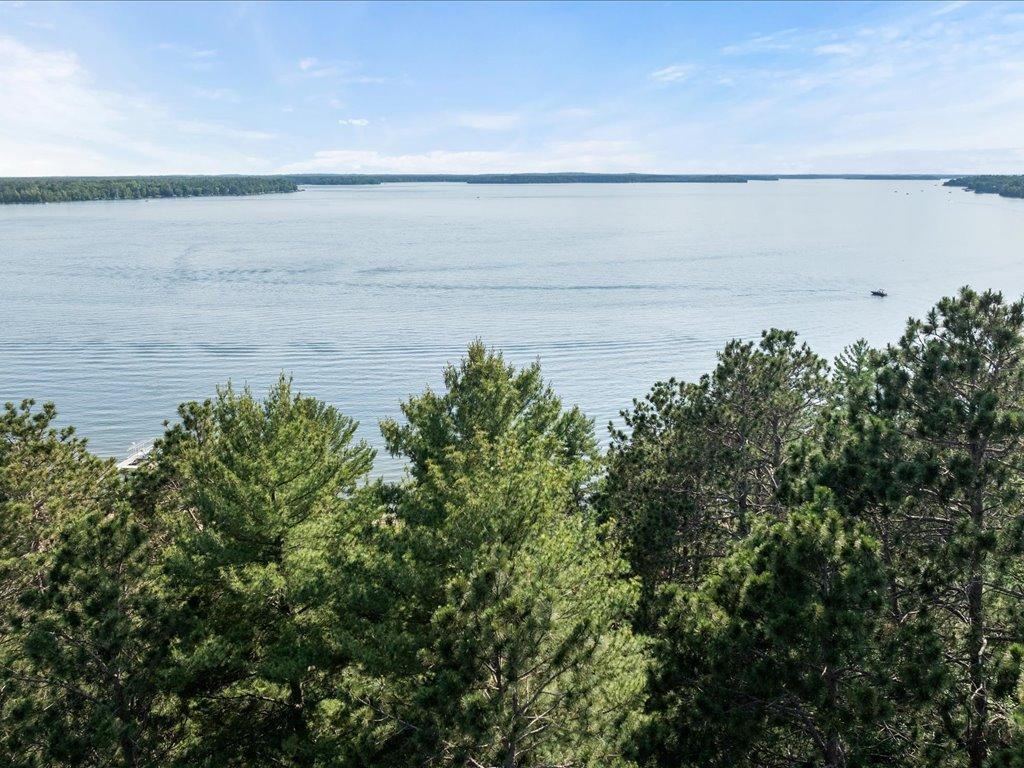 Crosslake, Minnesota, 56442, United States, 4 Bedrooms Bedrooms, ,5 BathroomsBathrooms,Residential,For Sale,1805514