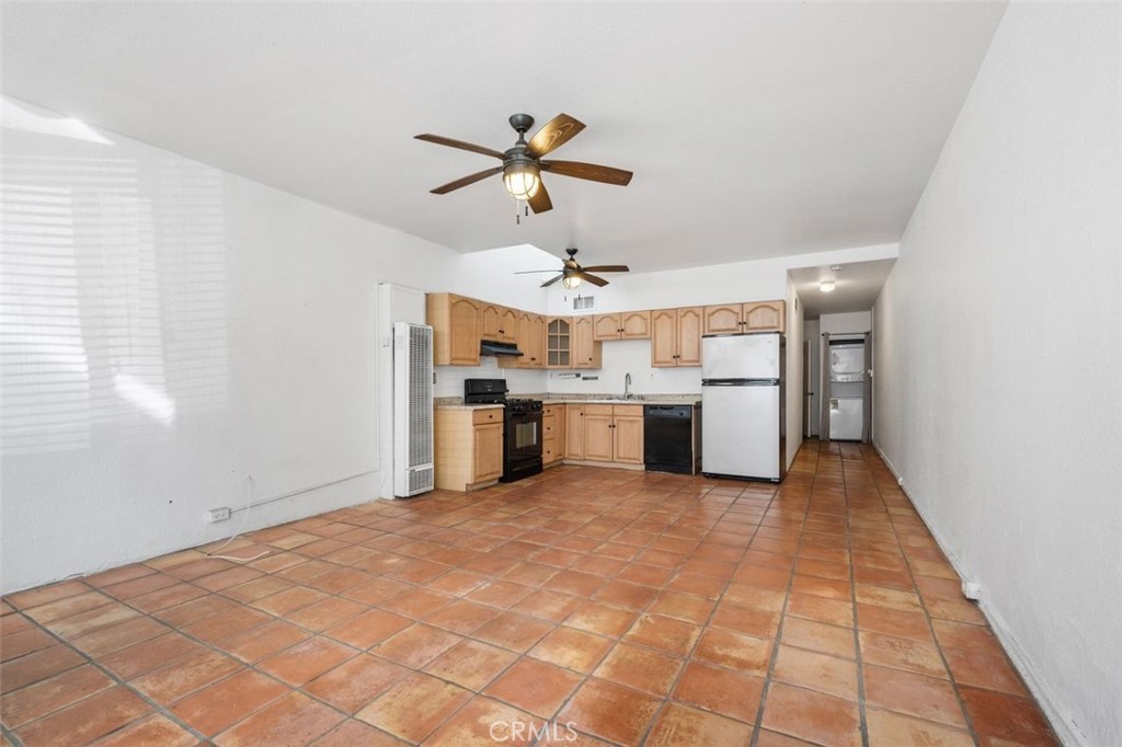 Newport Beach, California, 92663, United States, ,Residential,For Sale,1987612