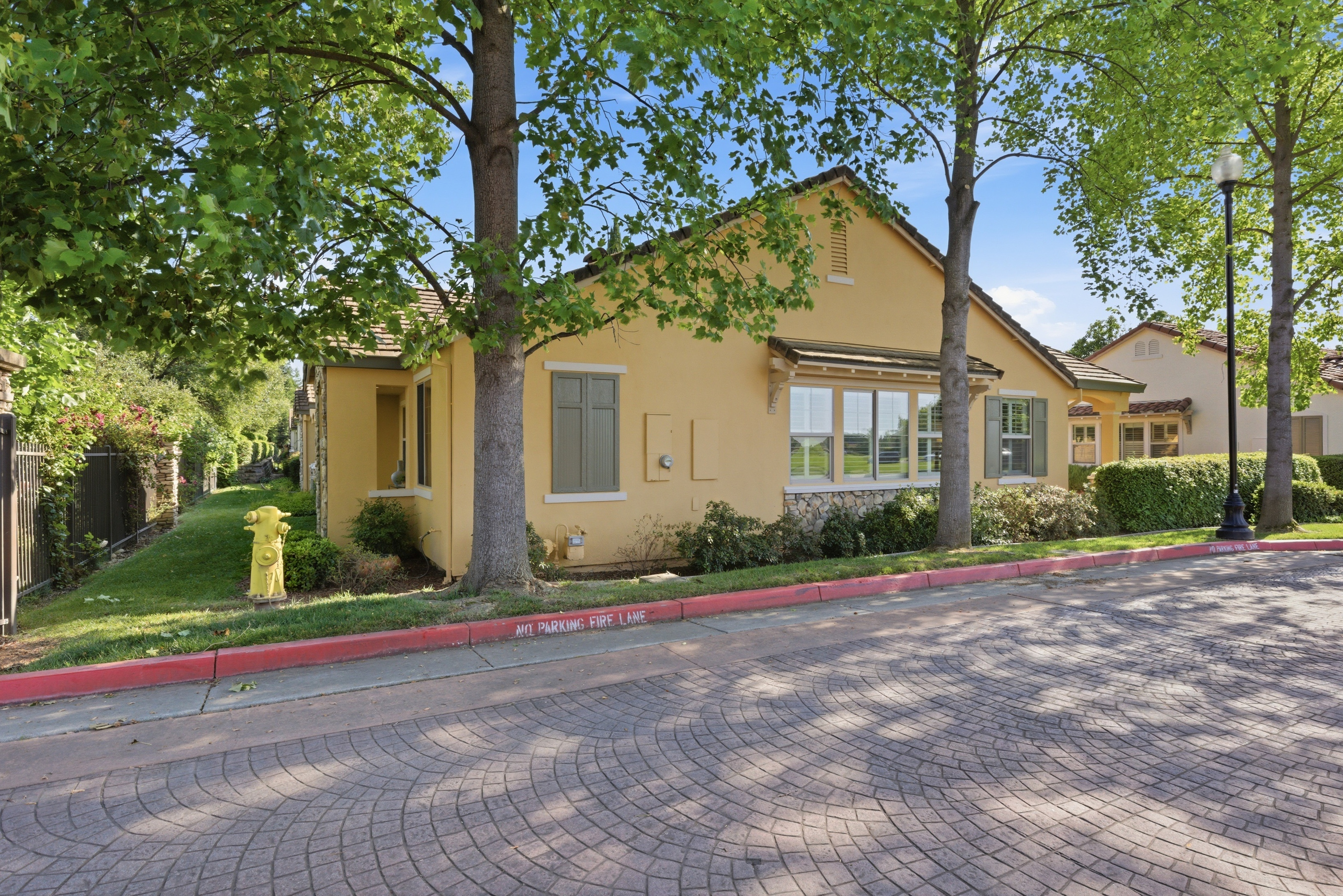  1017 Cabris Lane, Roseville, CA 95747 - 物件實景