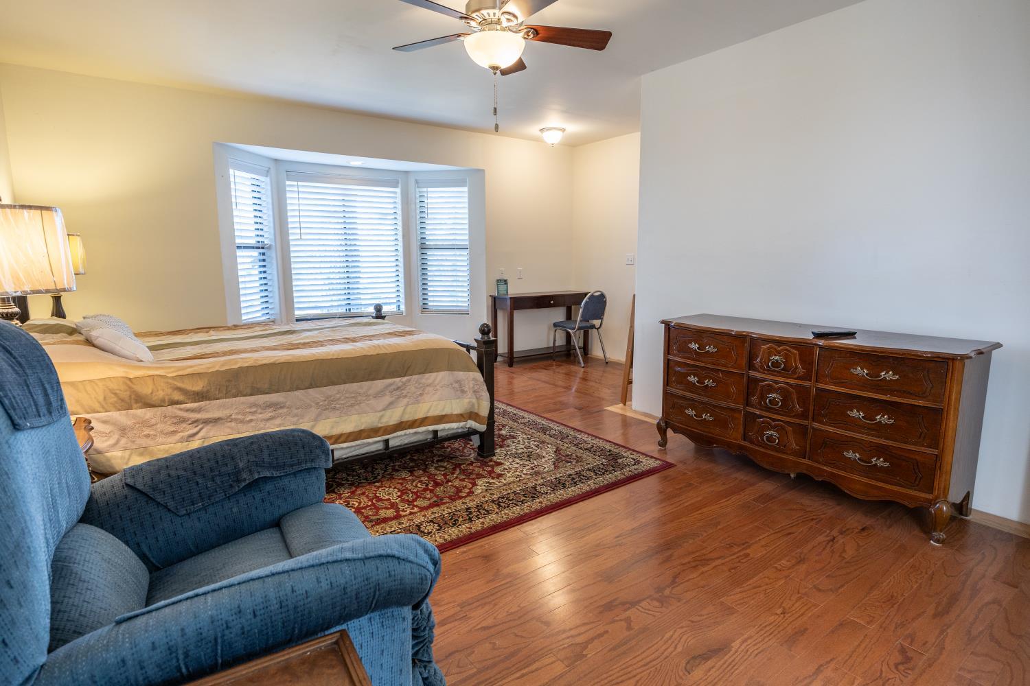 Yosemite West, California, 95389, United States, 5 Bedrooms Bedrooms, ,4 BathroomsBathrooms,Residential,For Sale,2005695