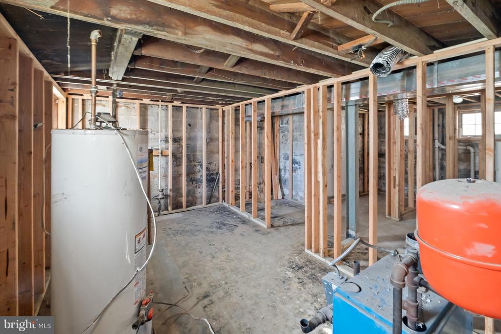 Washington, District of Columbia, 20011, United States, 4 Bedrooms Bedrooms, ,4 BathroomsBathrooms,Residential,For Sale,1973879