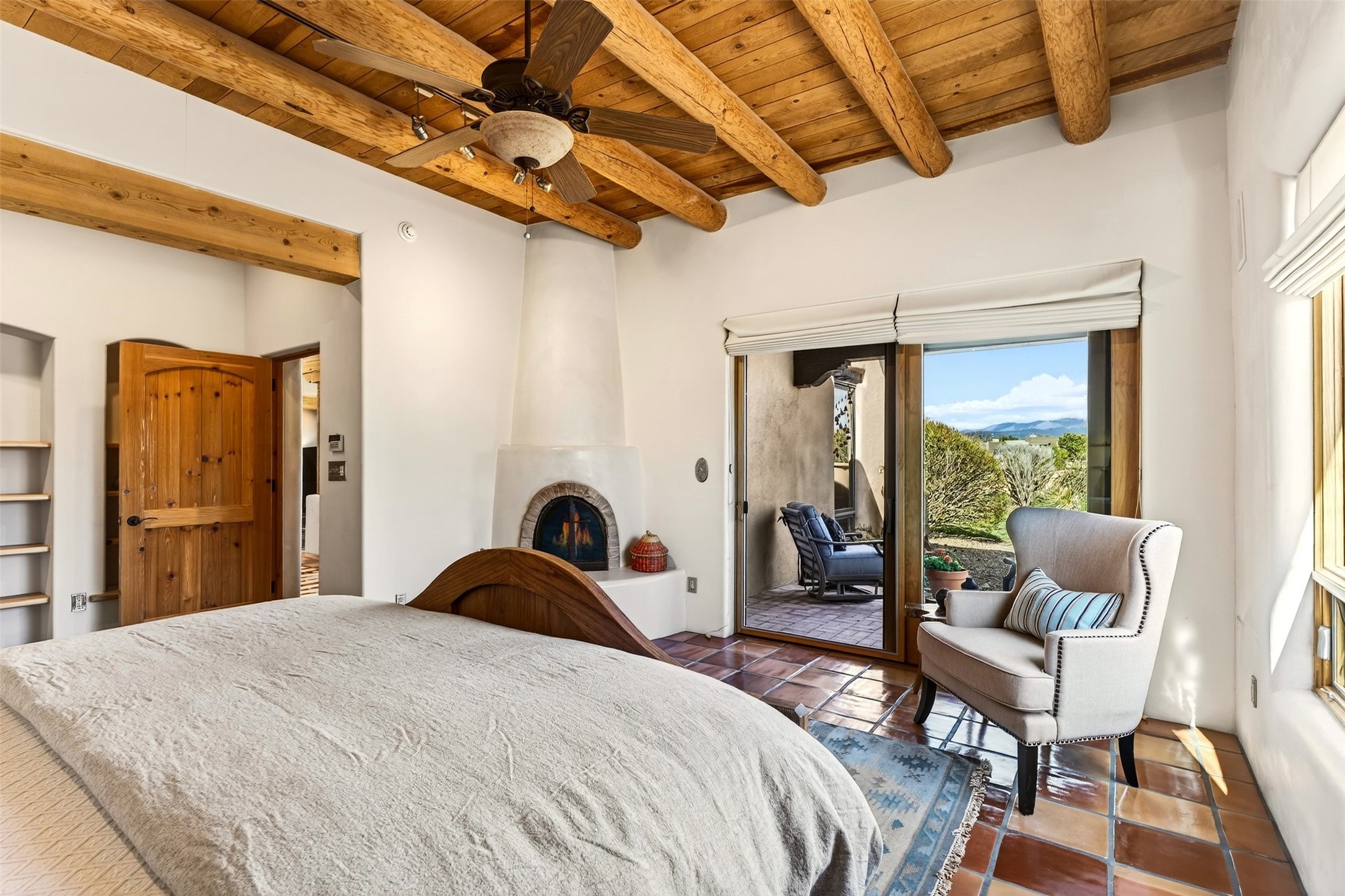  8 Ridgetop Circle - 物件實景