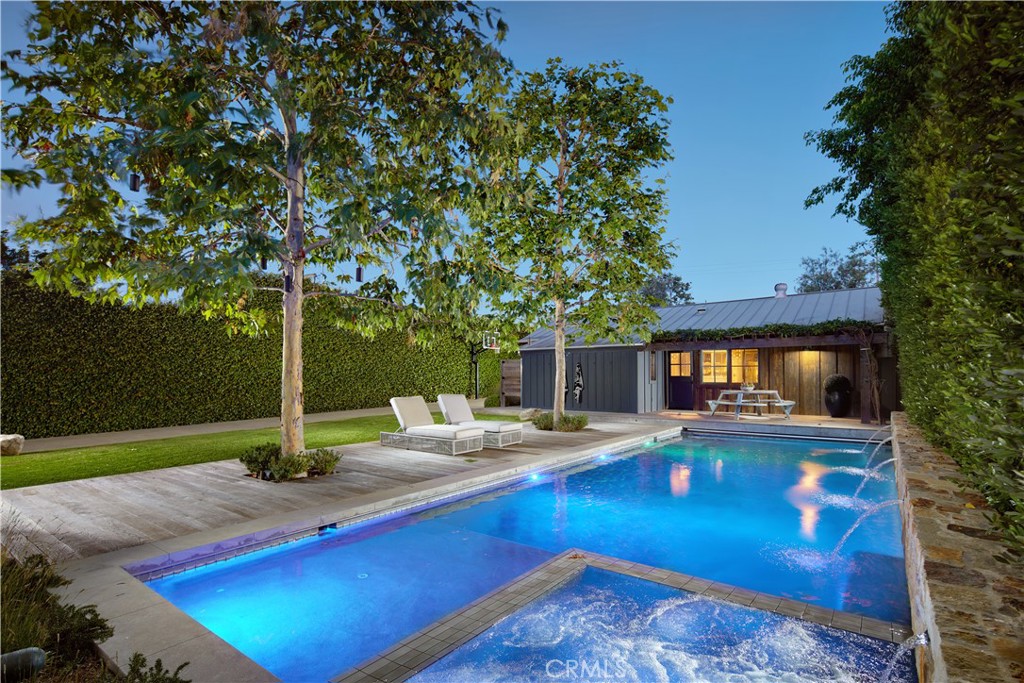 Newport Beach, California, 92660, United States, 4 Bedrooms Bedrooms, ,3 BathroomsBathrooms,Residential,For Sale,1927269