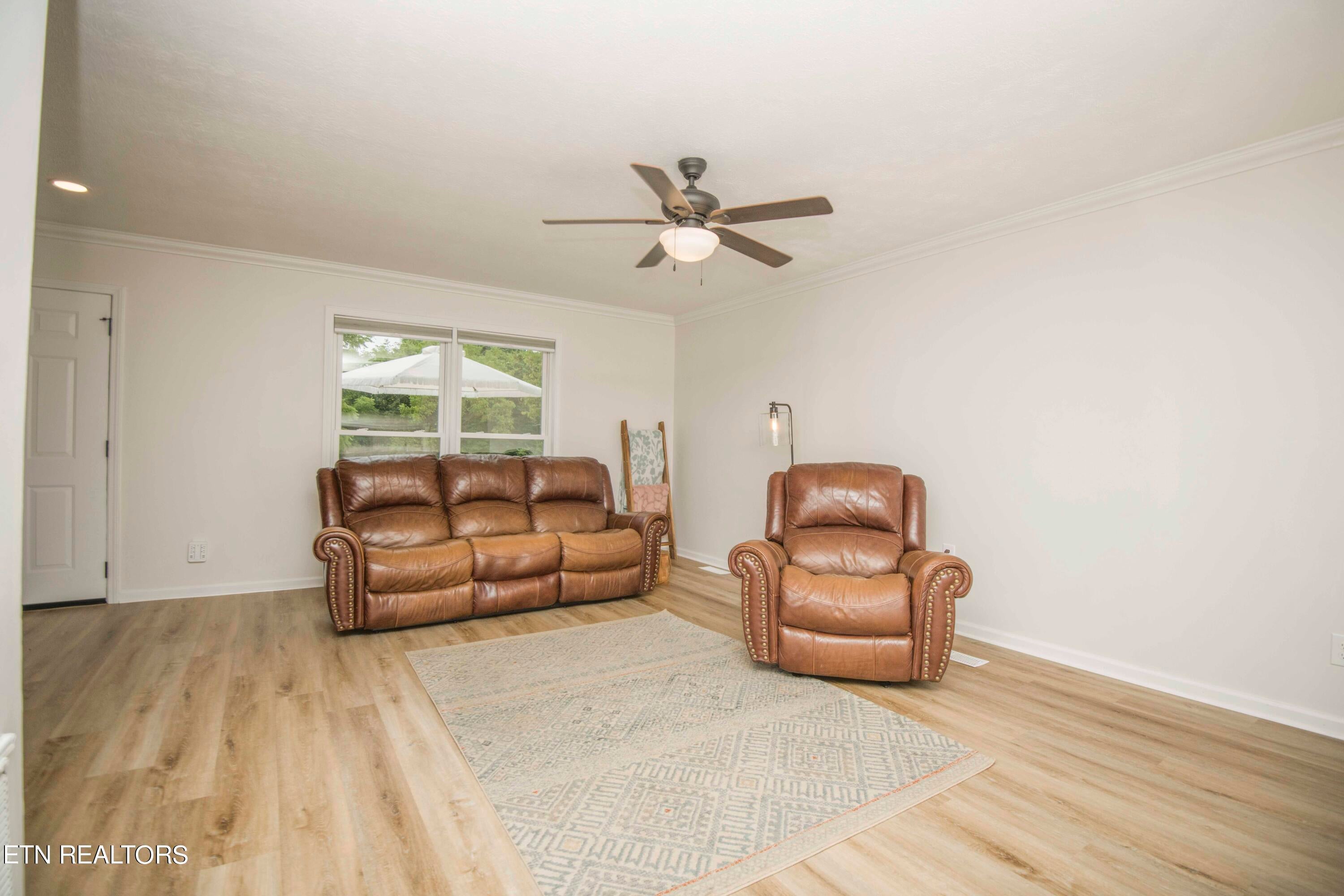267 Lane Hedgecock Rd, Kingston, Tennessee, 37763, United States, 3 Bedrooms Bedrooms, ,2 BathroomsBathrooms,Residential,For Sale,267 Lane Hedgecock Rd,1615599