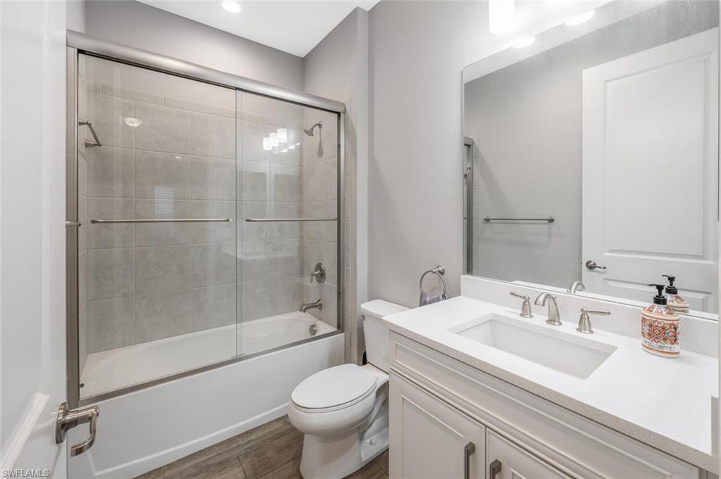 Naples, Florida, 34112, United States, 2 Bedrooms Bedrooms, ,2 BathroomsBathrooms,Residential,For Sale,1760862