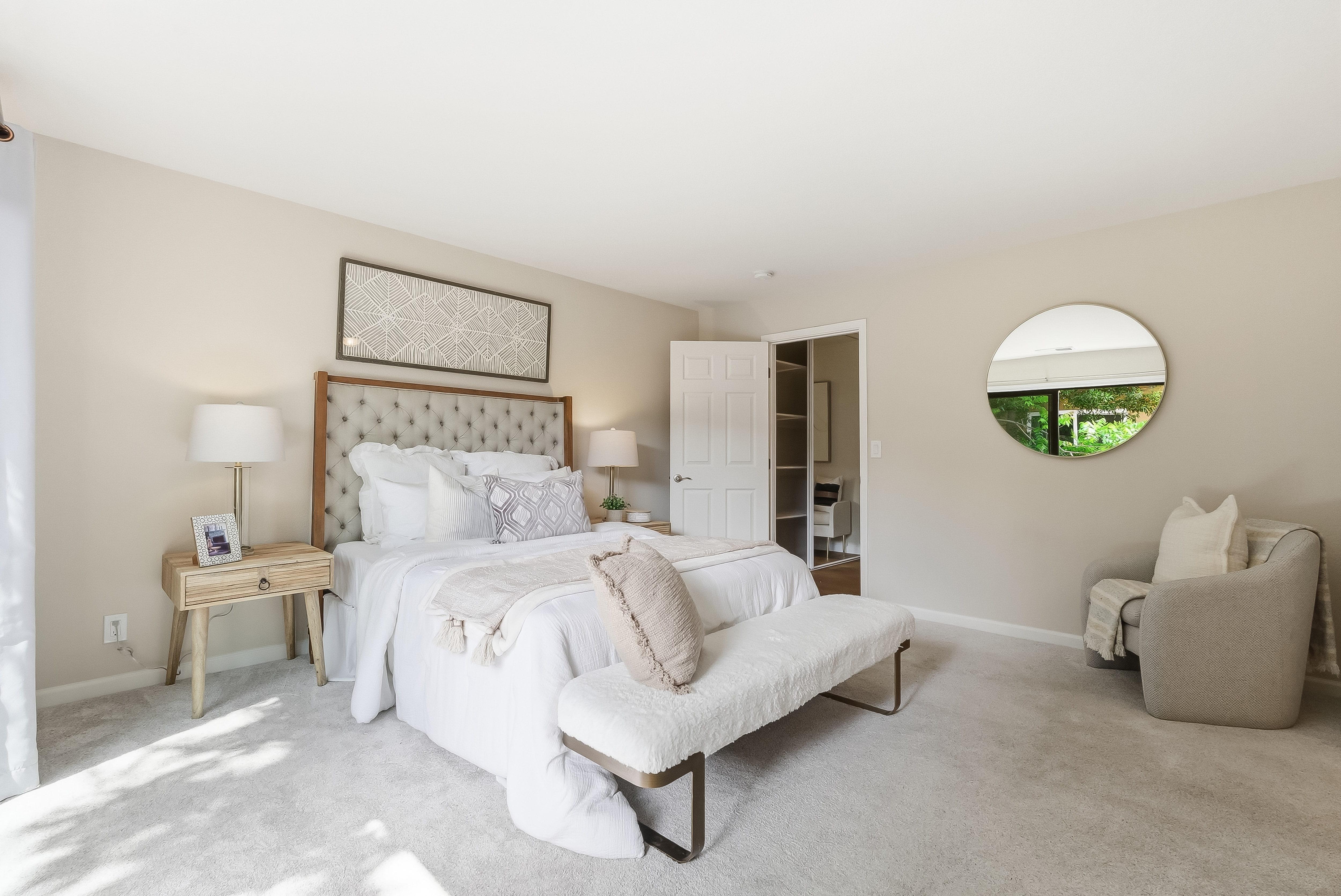  Spanish-Style Townhome in Tranquil Community - 物件實景