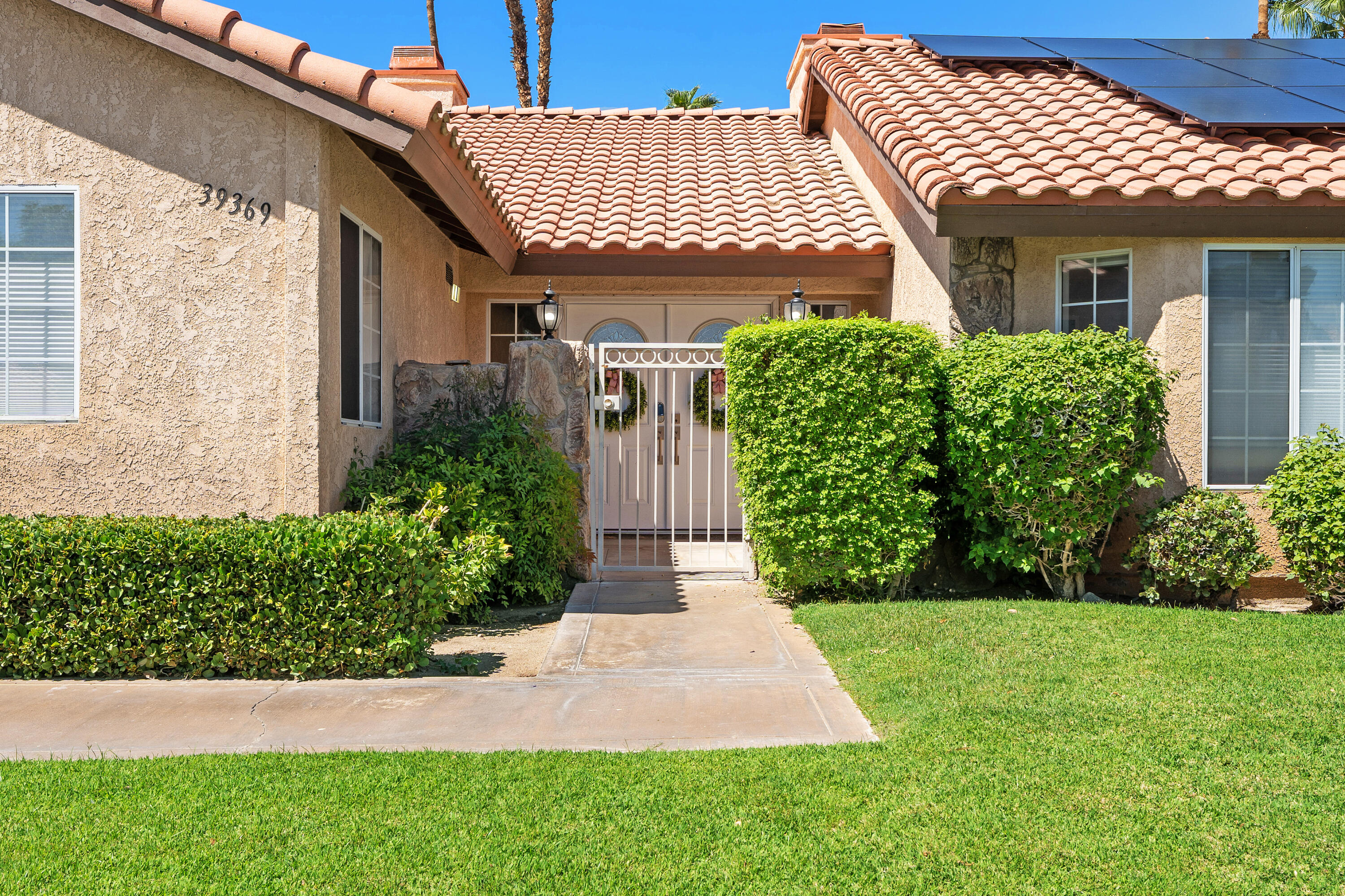 Palm Desert, California, 92211, United States, 4 Bedrooms Bedrooms, ,3 BathroomsBathrooms,Residential,For Sale,1938819