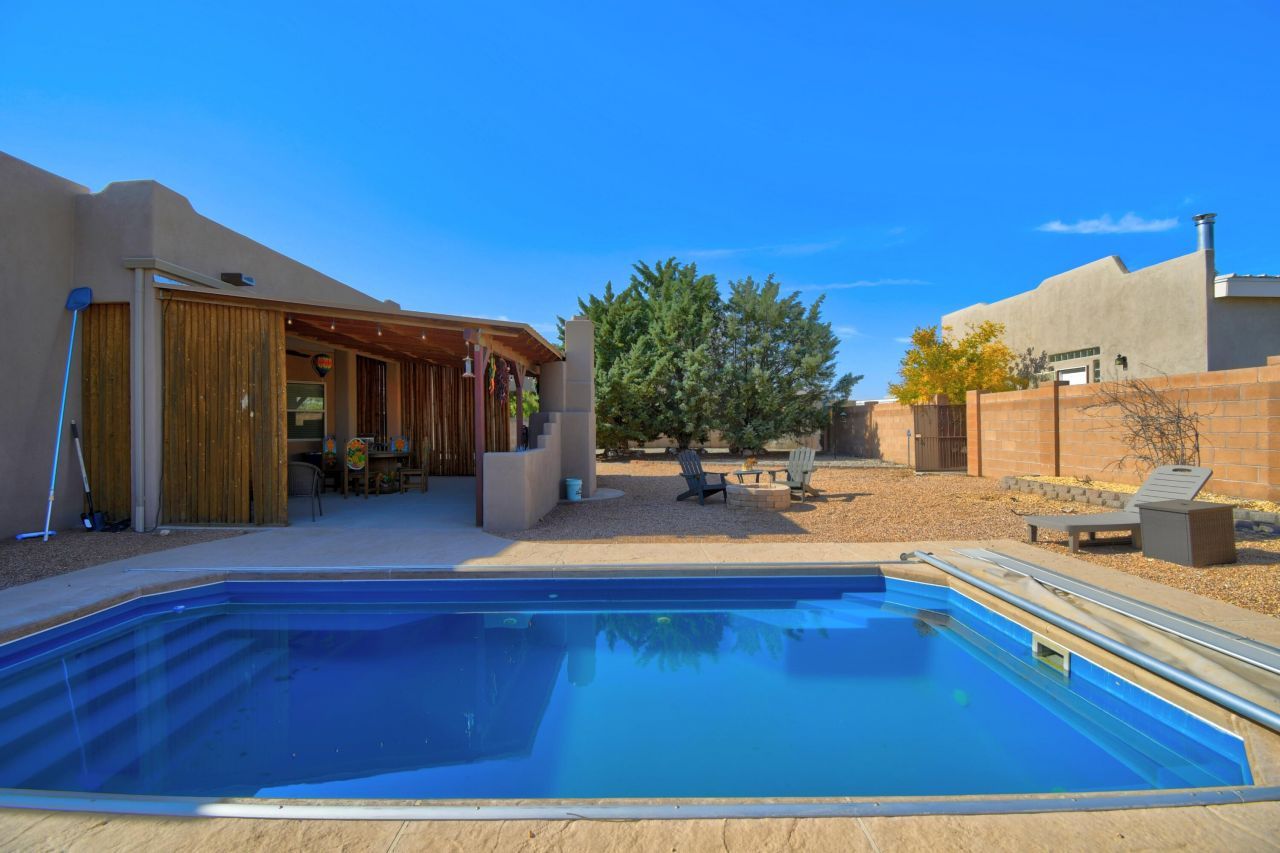 Rio Rancho, New Mexico, 87144, United States, 3 Bedrooms Bedrooms, ,2 BathroomsBathrooms,Residential,For Sale,1993509